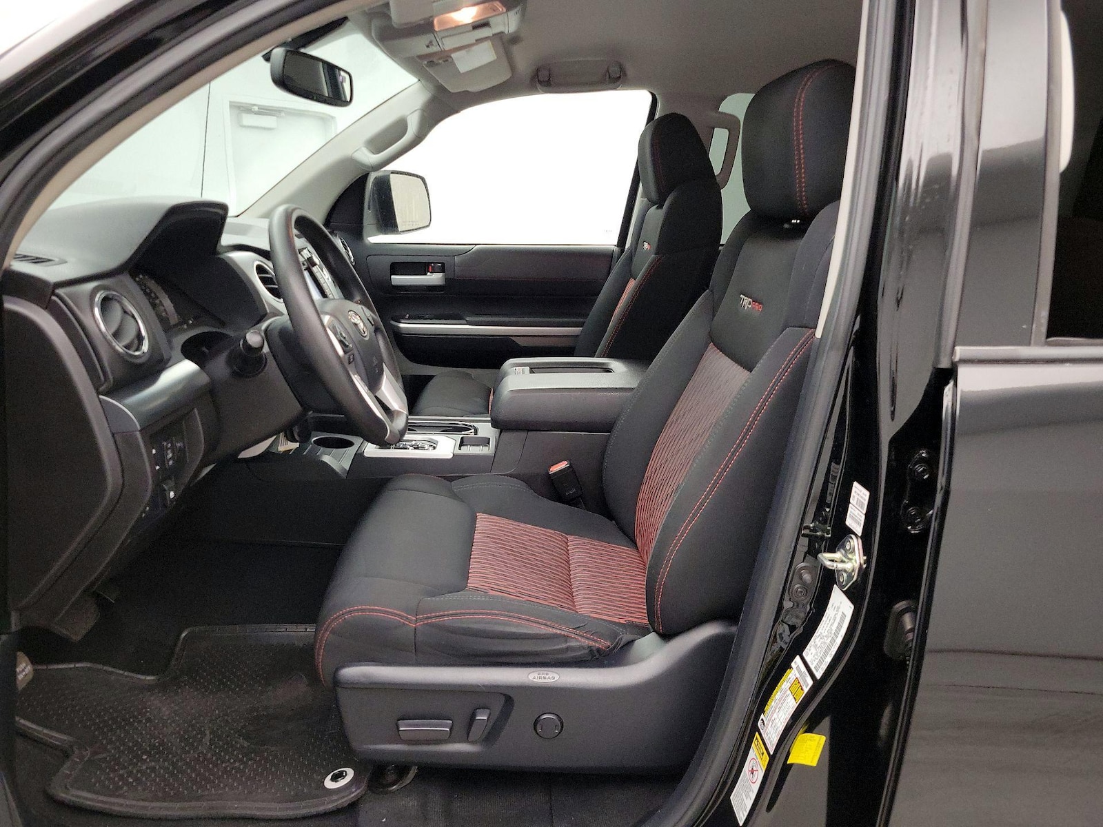 Power Seat(s) & Side Airbags