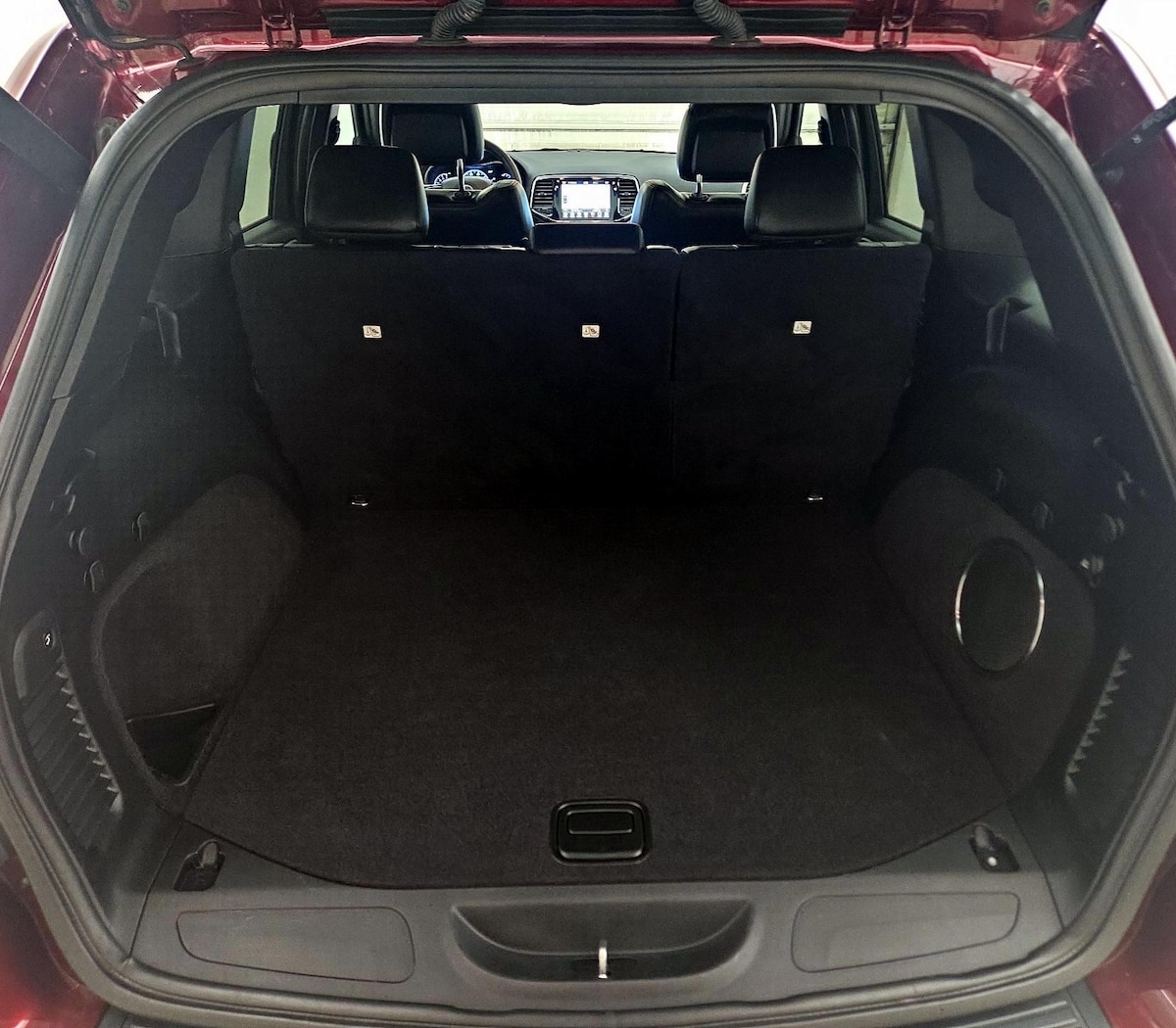 Trunk/Cargo (Seats Up)