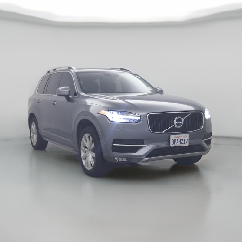 2018 Volvo XC90 T6 Momentum
