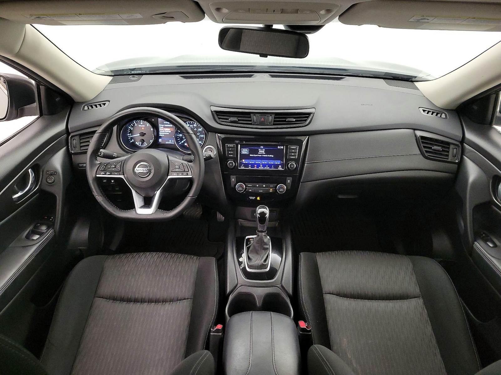2020 Nissan Rogue SV - Photo 10