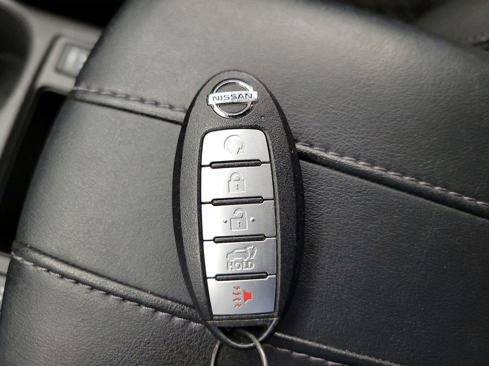 2020 Nissan Rogue SV - Photo 24