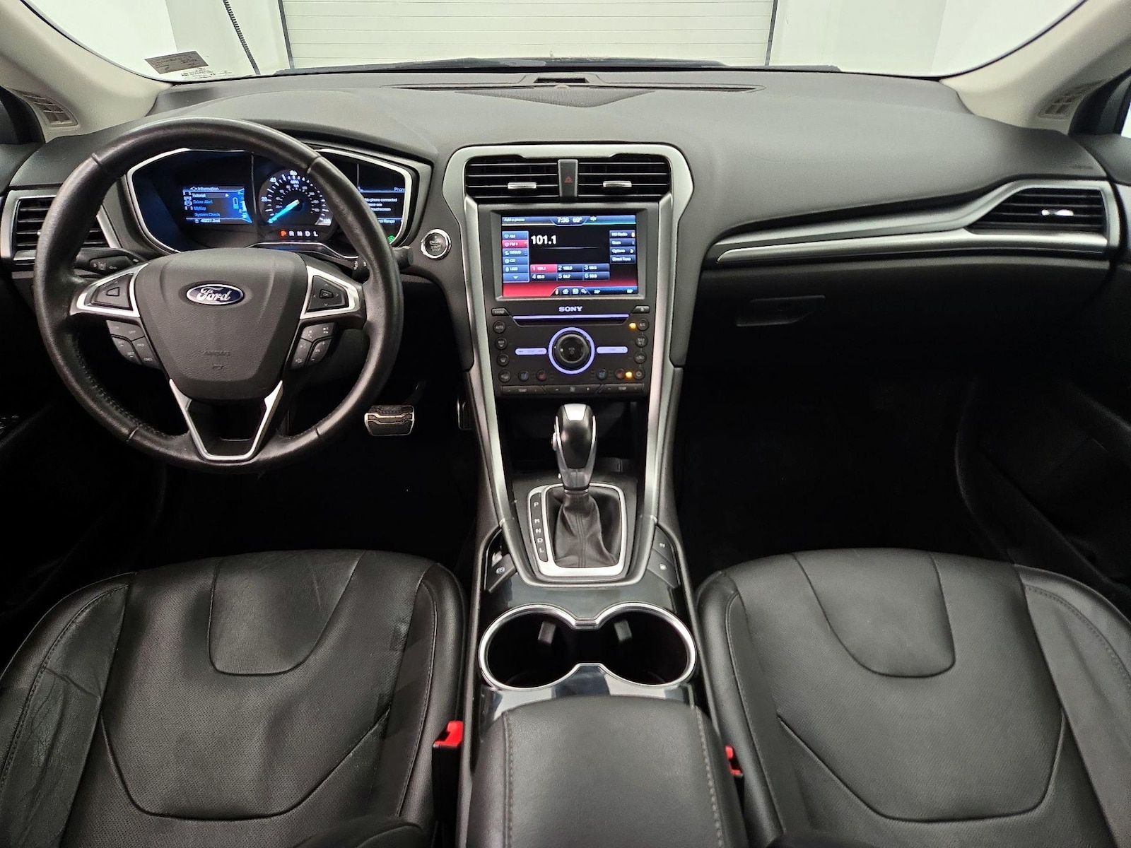 2016 Ford Fusion Energi Titanium - Photo 10