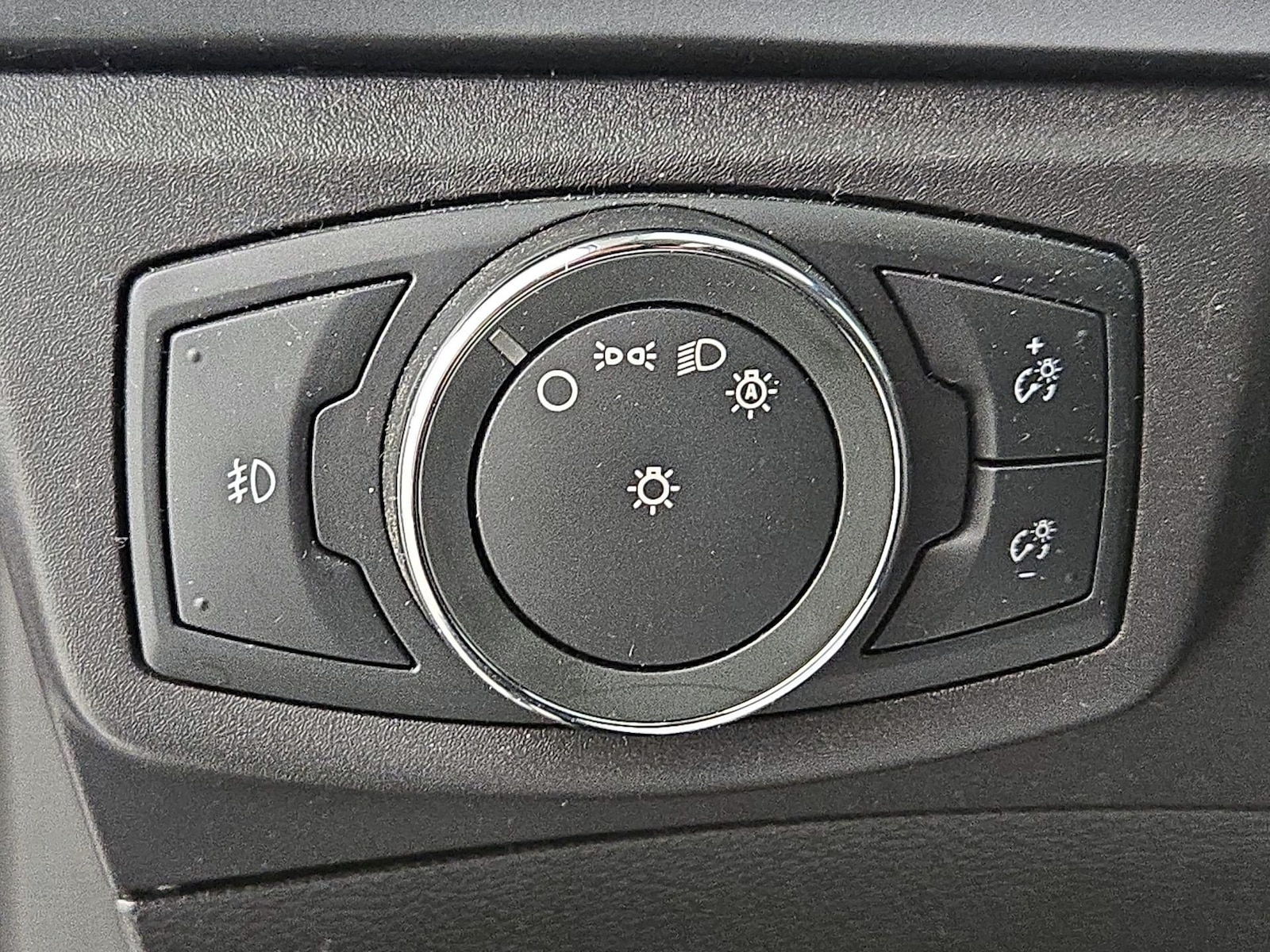 2016 Ford Fusion Energi Titanium - Photo 14