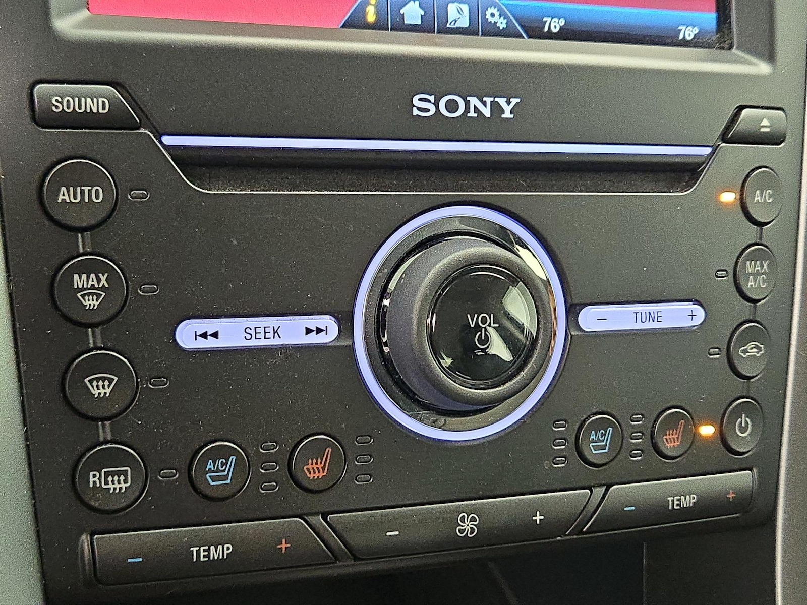 2016 Ford Fusion Energi Titanium - Photo 18