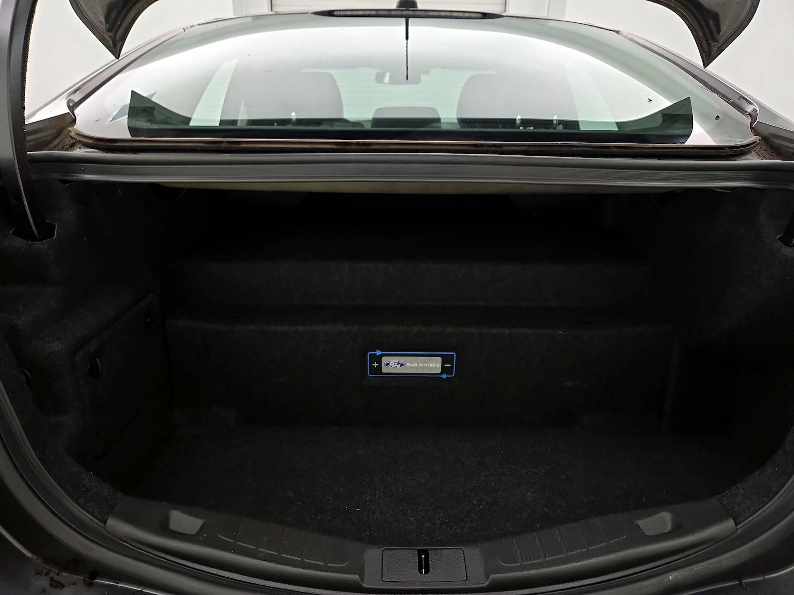 2016 Ford Fusion Energi Titanium - Photo 22