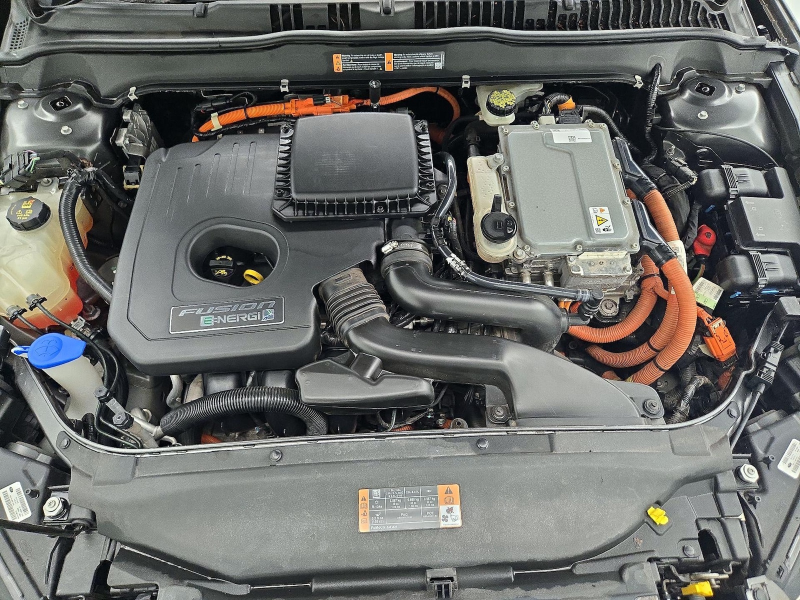 2016 Ford Fusion Energi Titanium - Photo 23