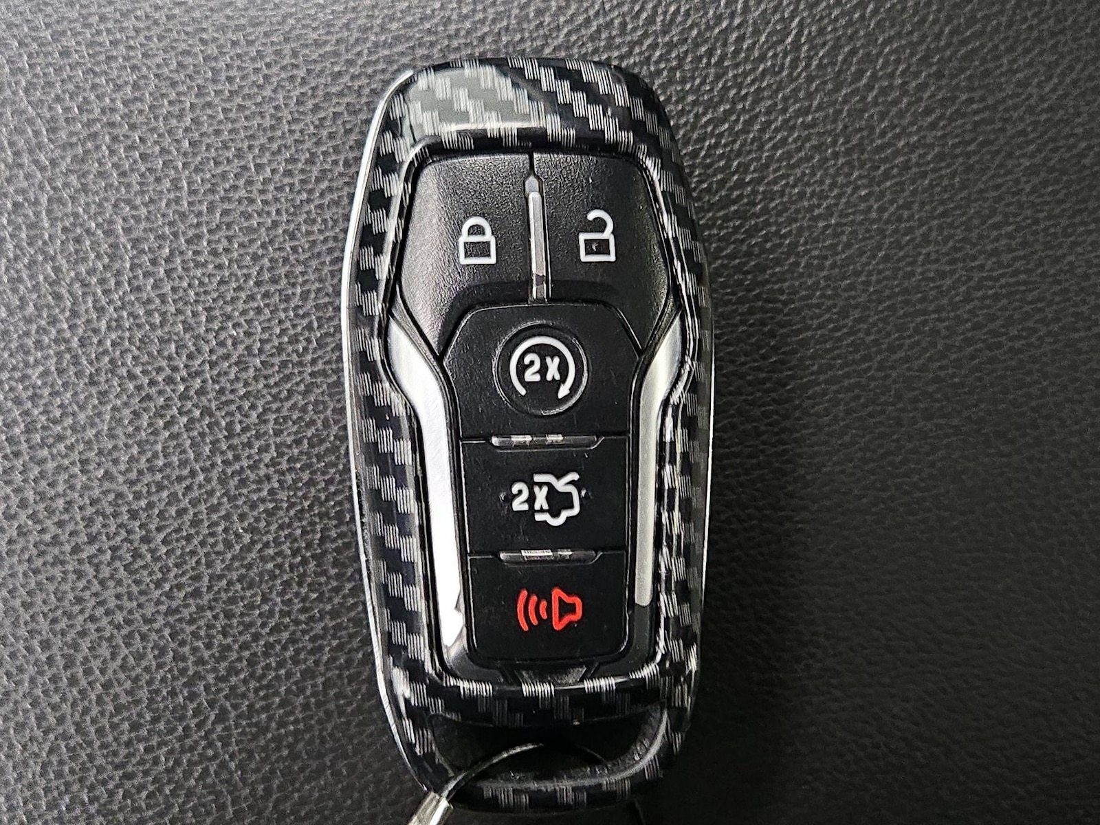 2016 Ford Fusion Energi Titanium - Photo 24