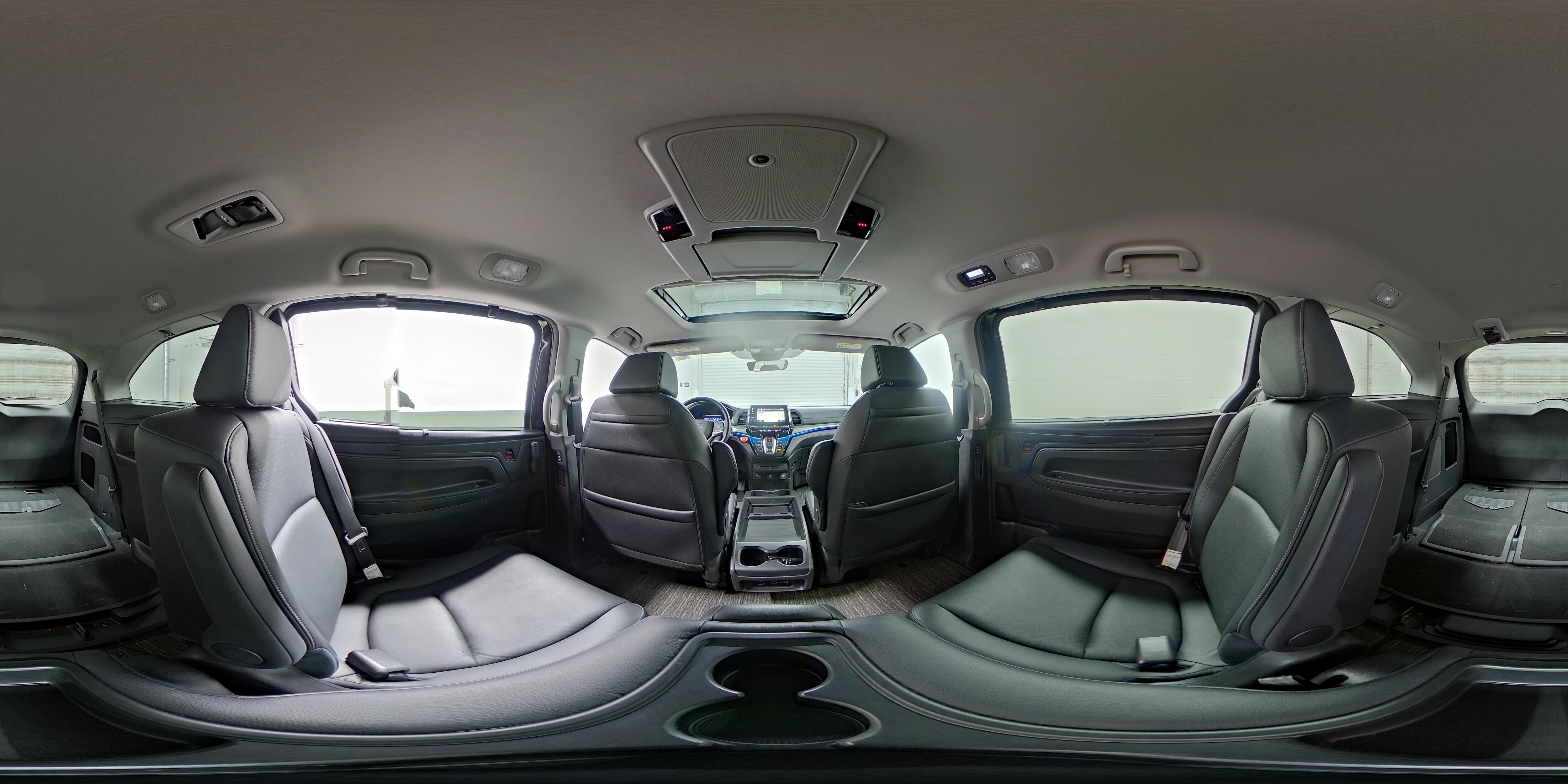 2024 Honda Odyssey Touring - Photo 30