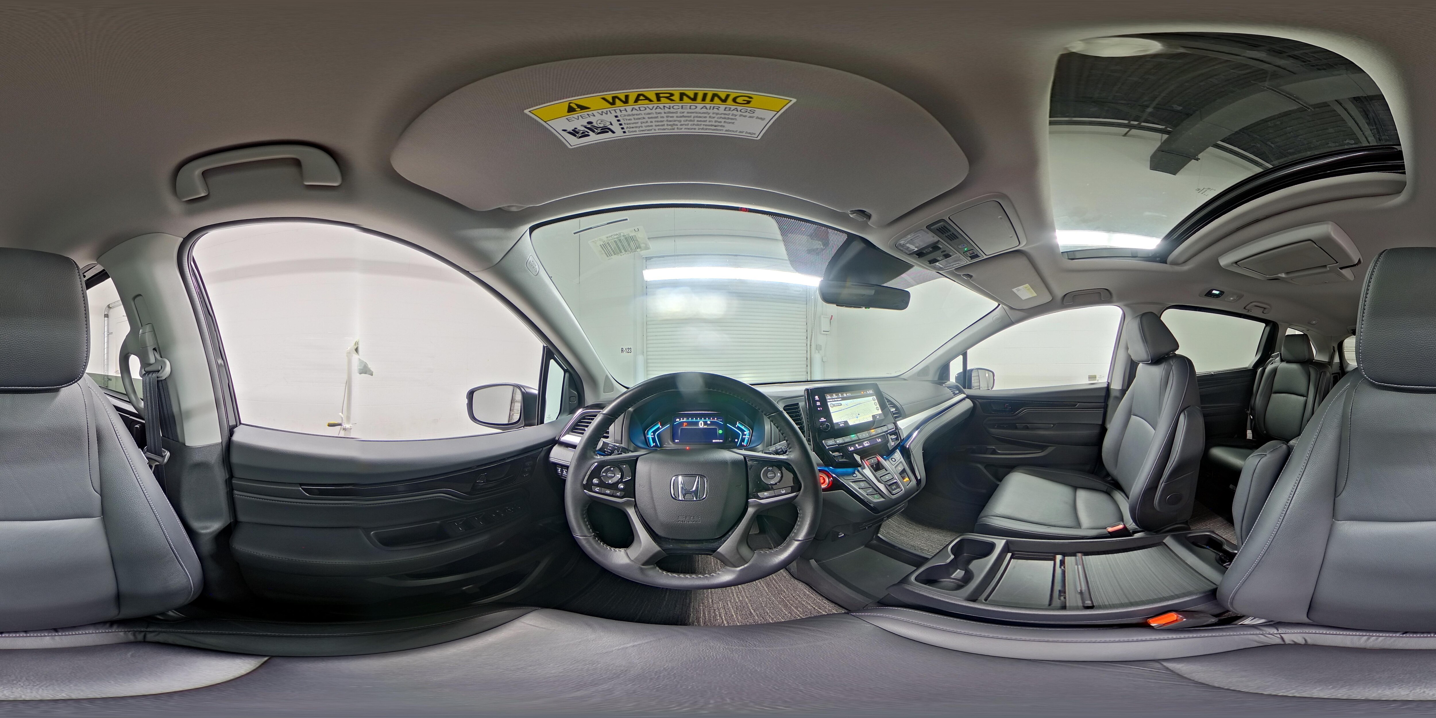 2024 Honda Odyssey Touring - Photo 31