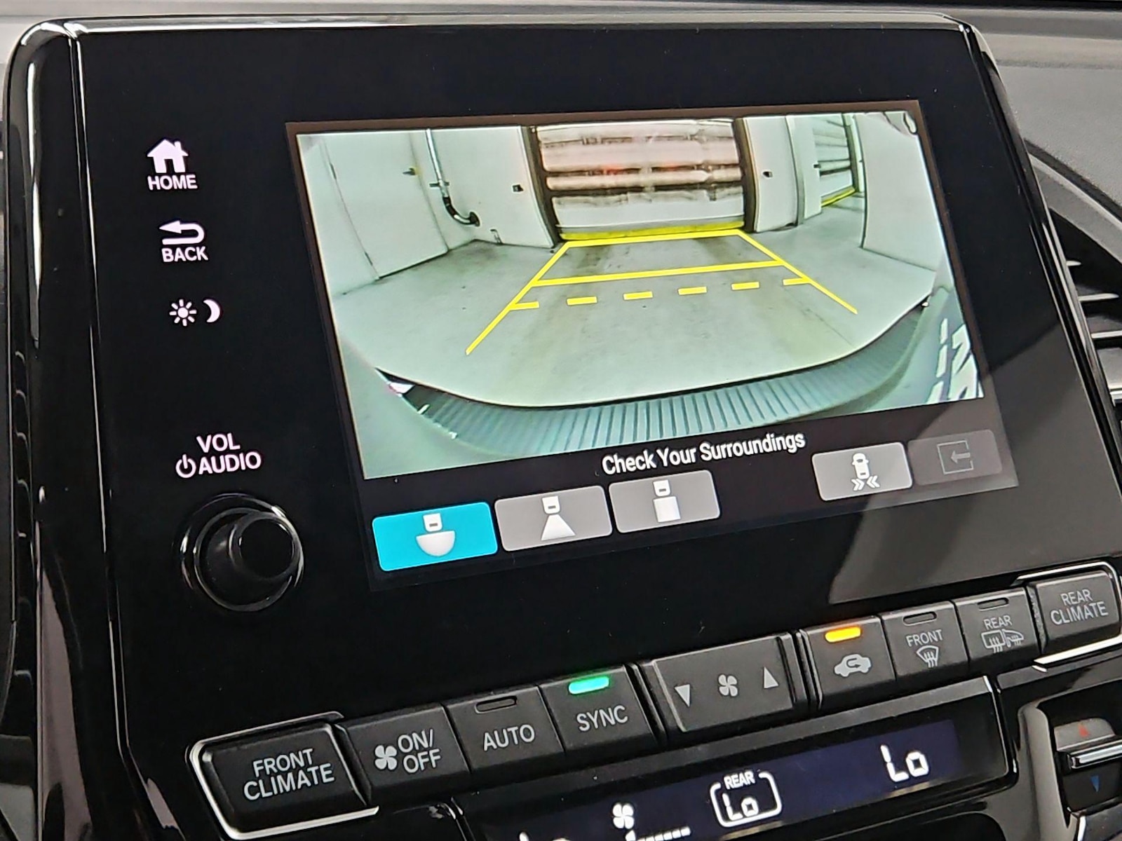 2024 Honda Odyssey Touring - Photo 16