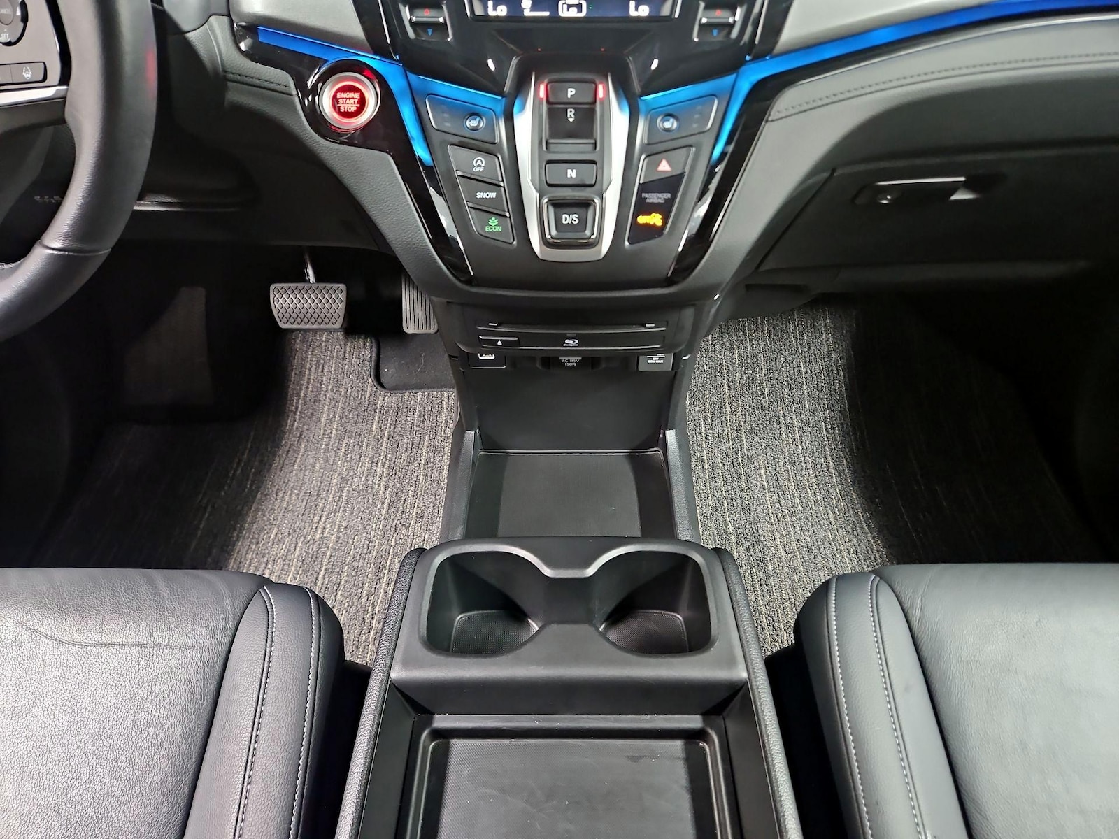 2024 Honda Odyssey Touring - Photo 19