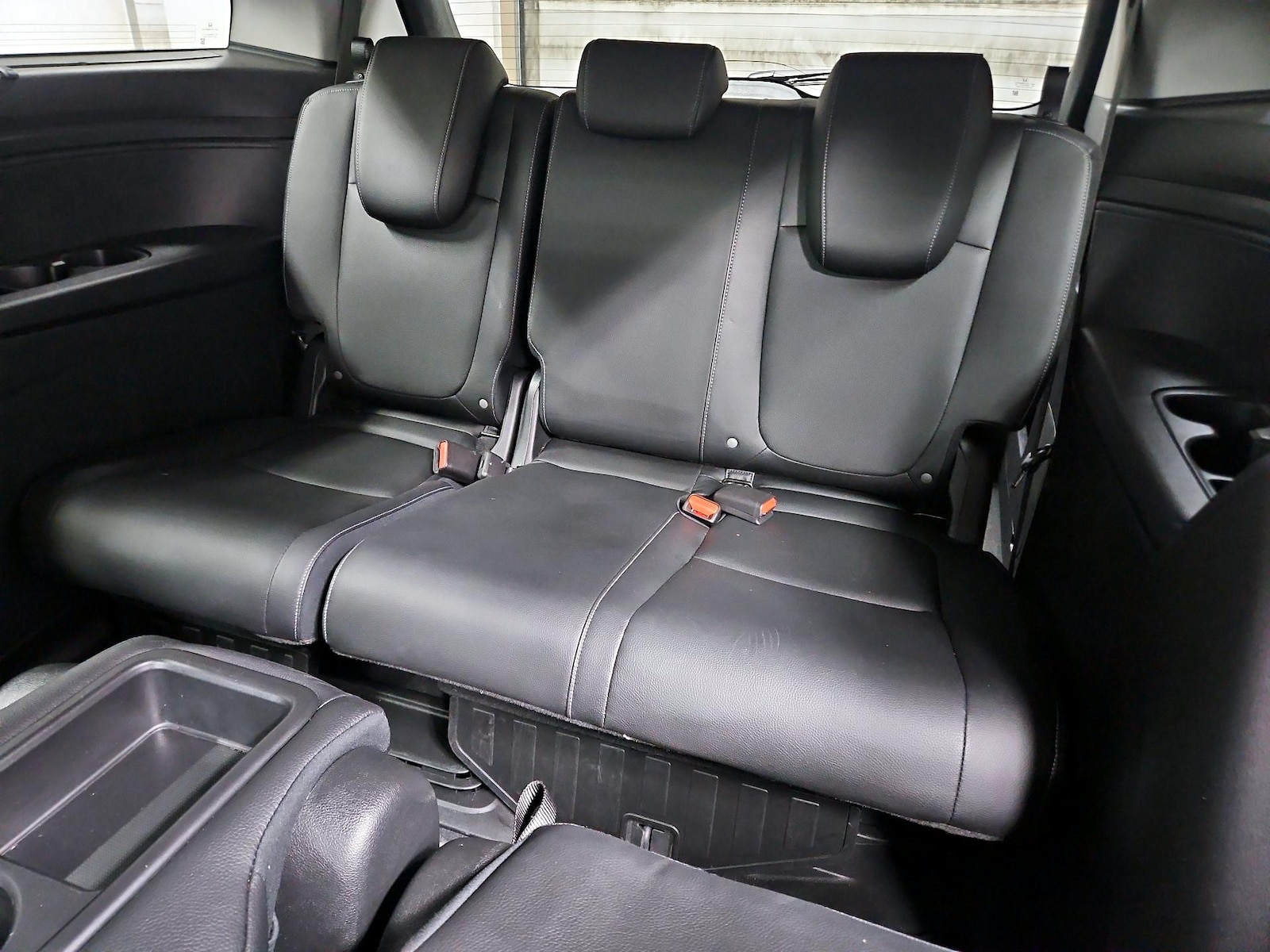 2024 Honda Odyssey Touring - Photo 23