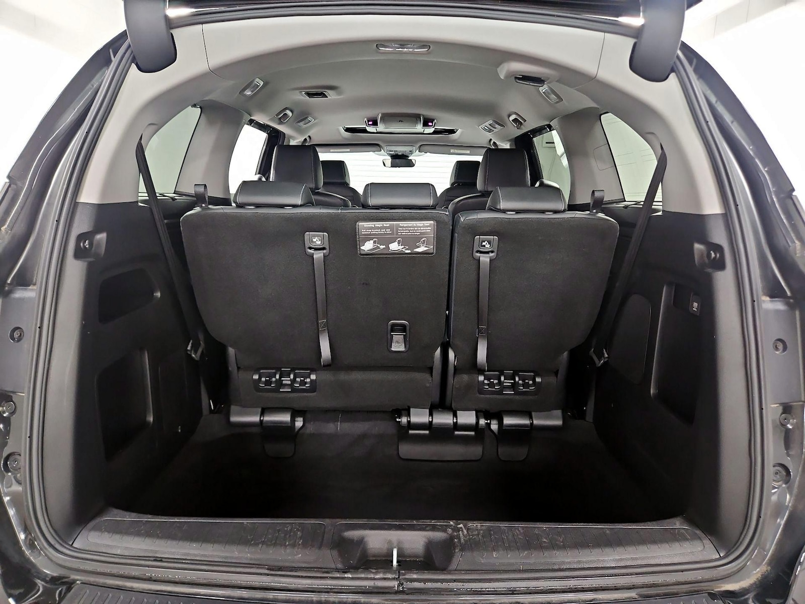 2024 Honda Odyssey Touring - Photo 24