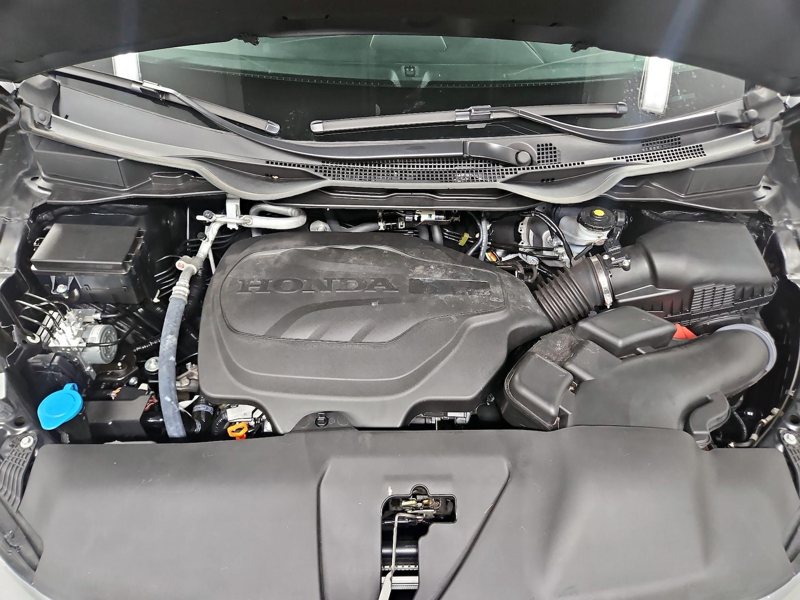 2024 Honda Odyssey Touring - Photo 26