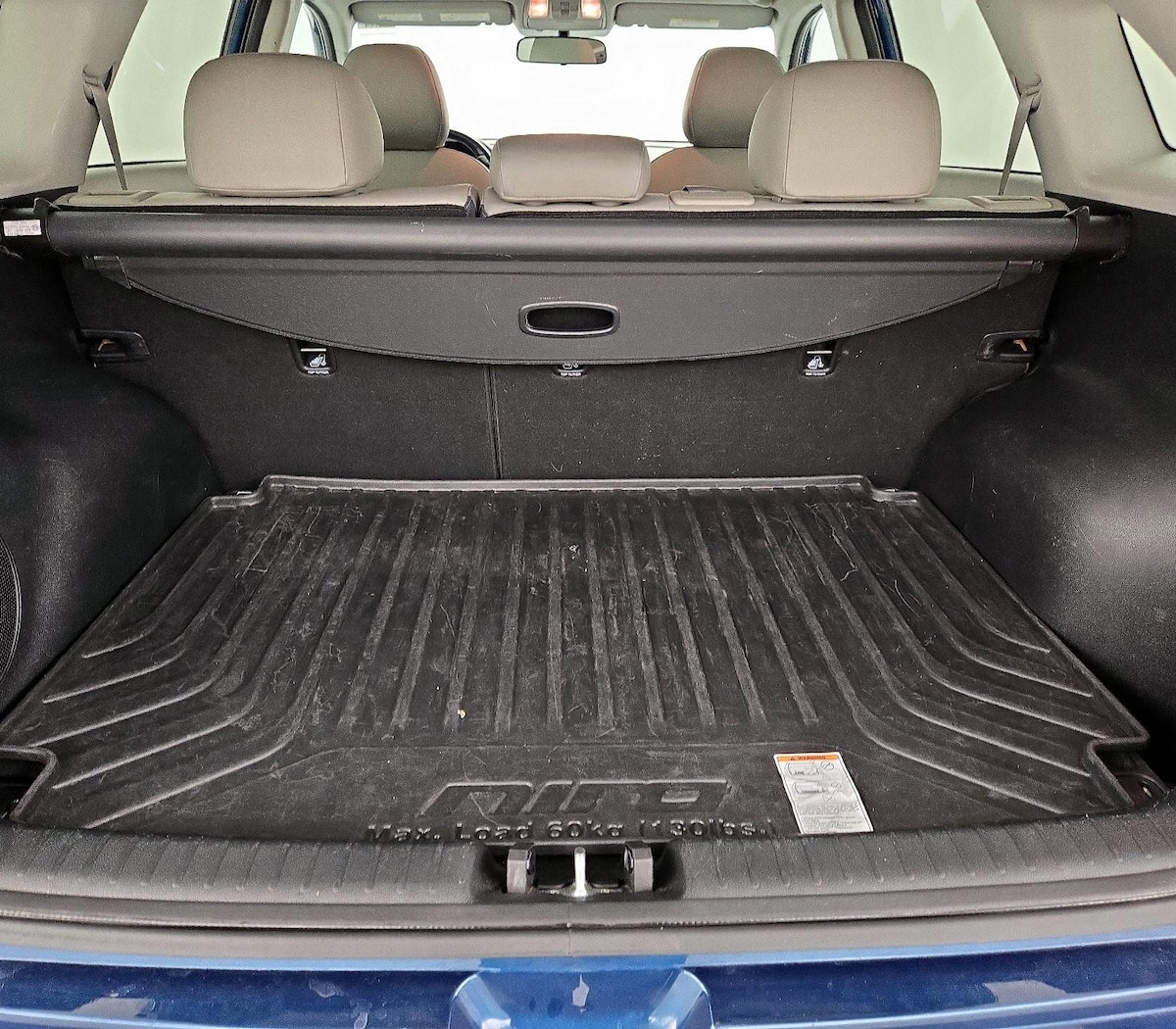 Trunk/Cargo (Seats Up)