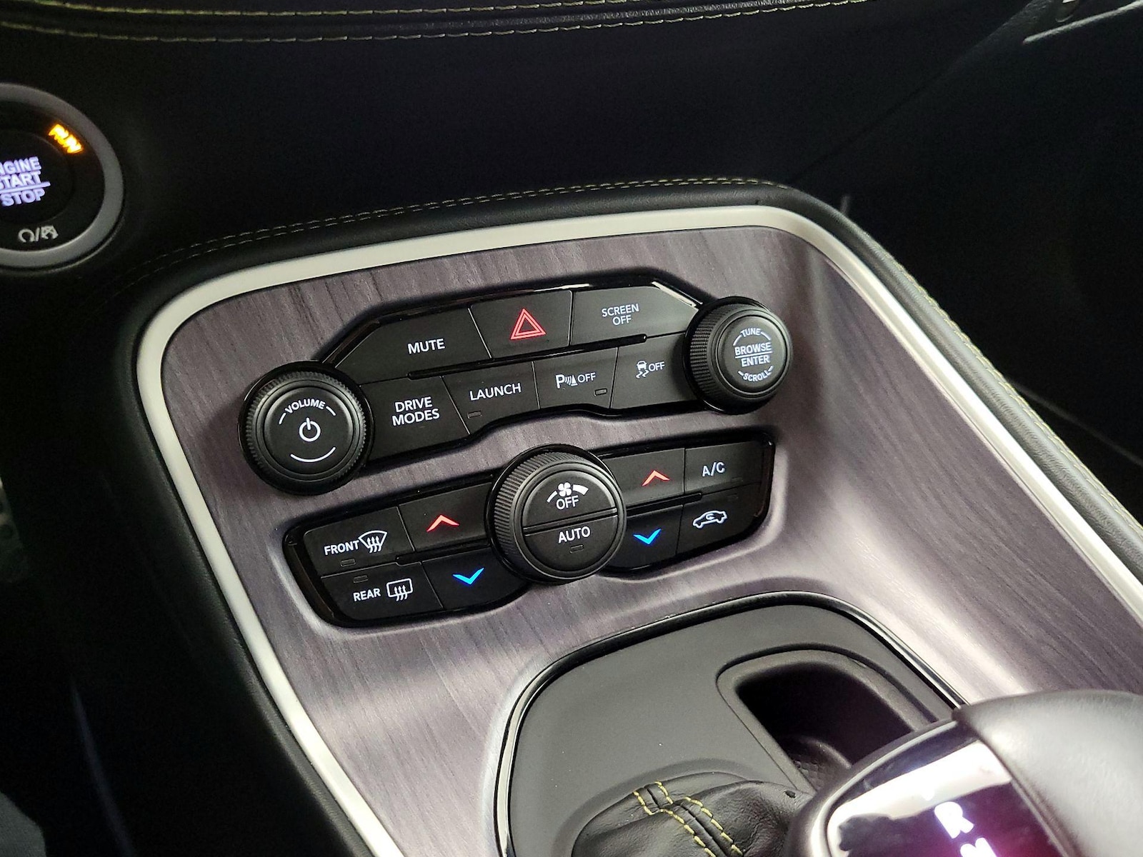 2023 Dodge Challenger R/T - Photo 18