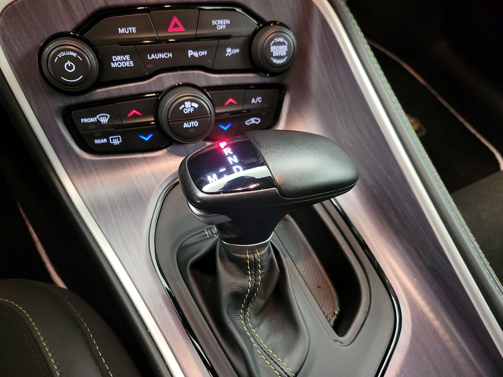 2023 Dodge Challenger R/T - Photo 19