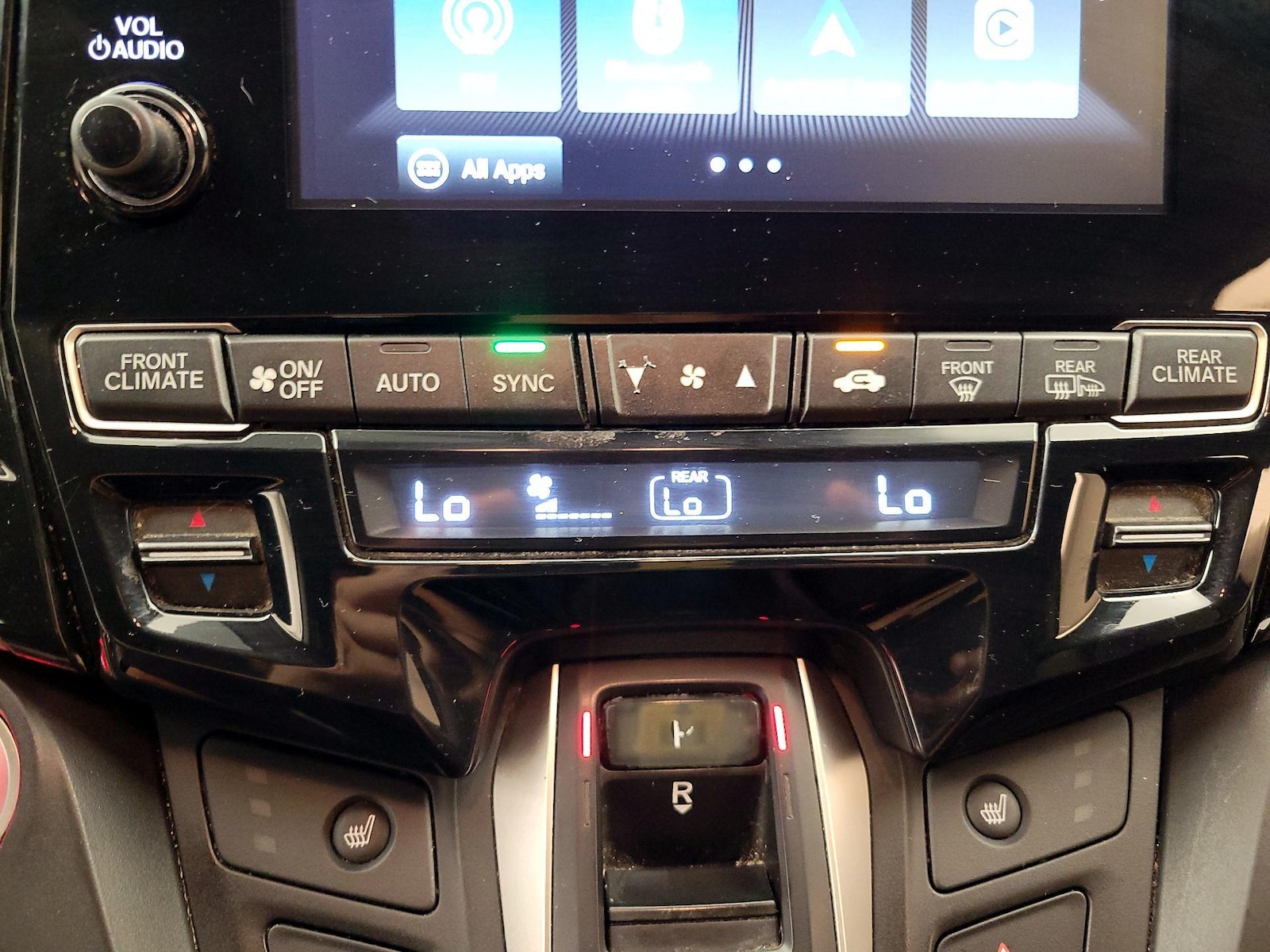 2020 Honda Odyssey Touring - Photo 16