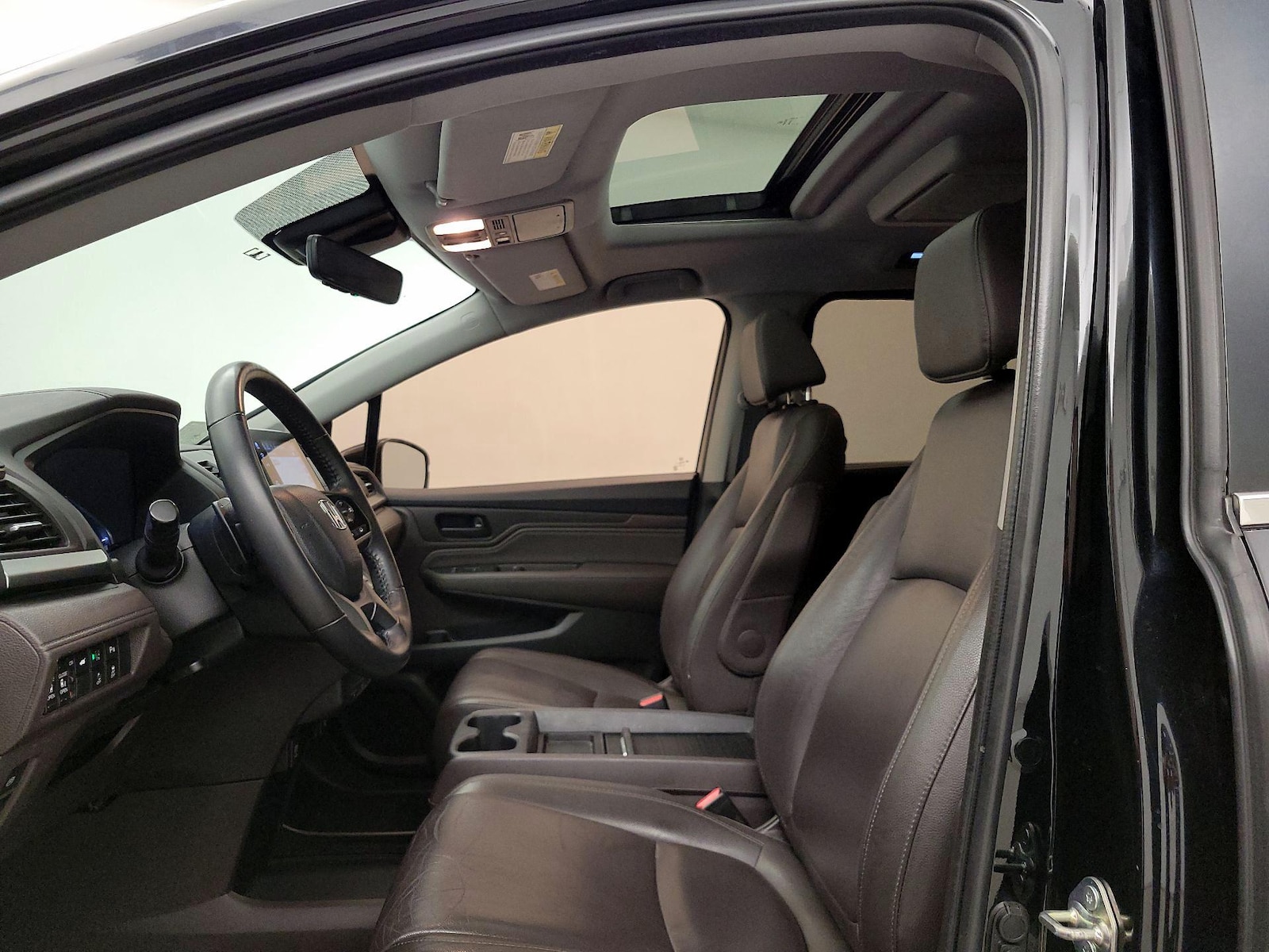 2020 Honda Odyssey Touring - Photo 19