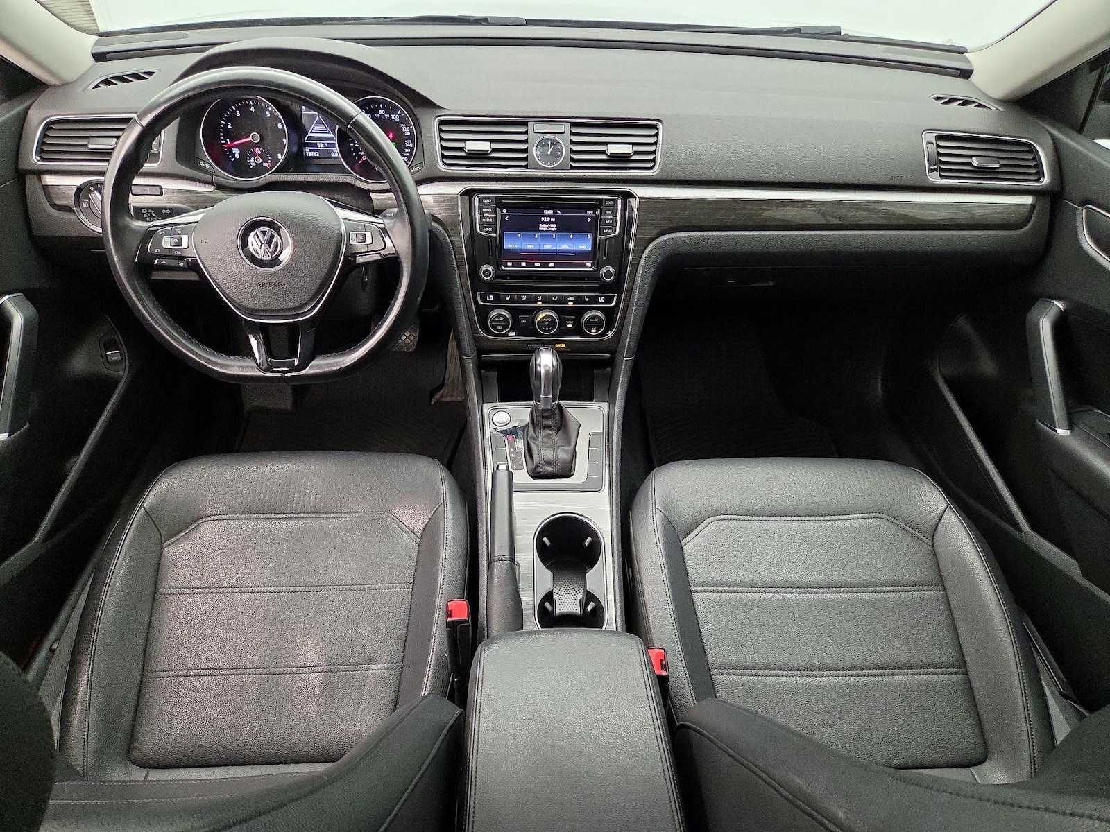 2016 Volkswagen Passat SE - Photo 10