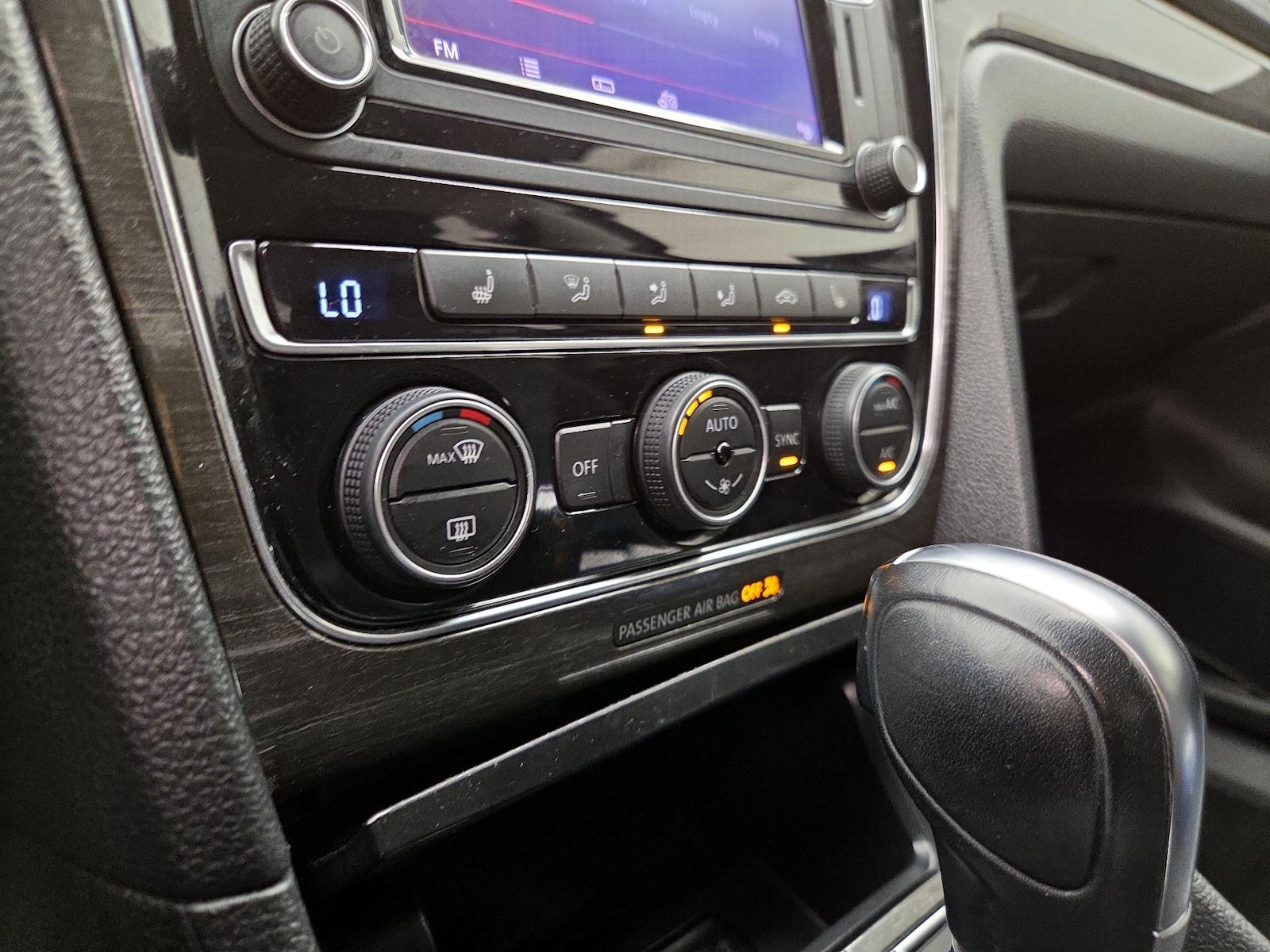 2016 Volkswagen Passat SE - Photo 17