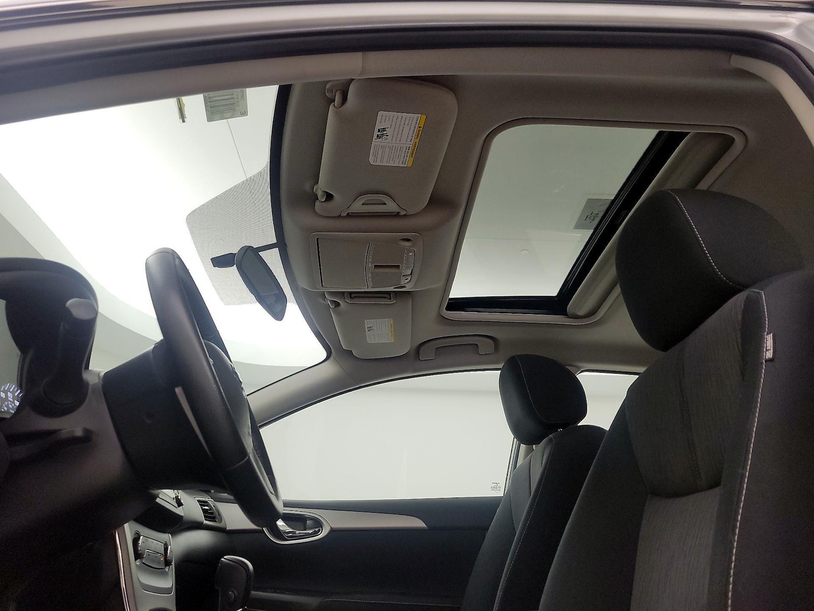 Sunroof(s) & Overhead Airbags