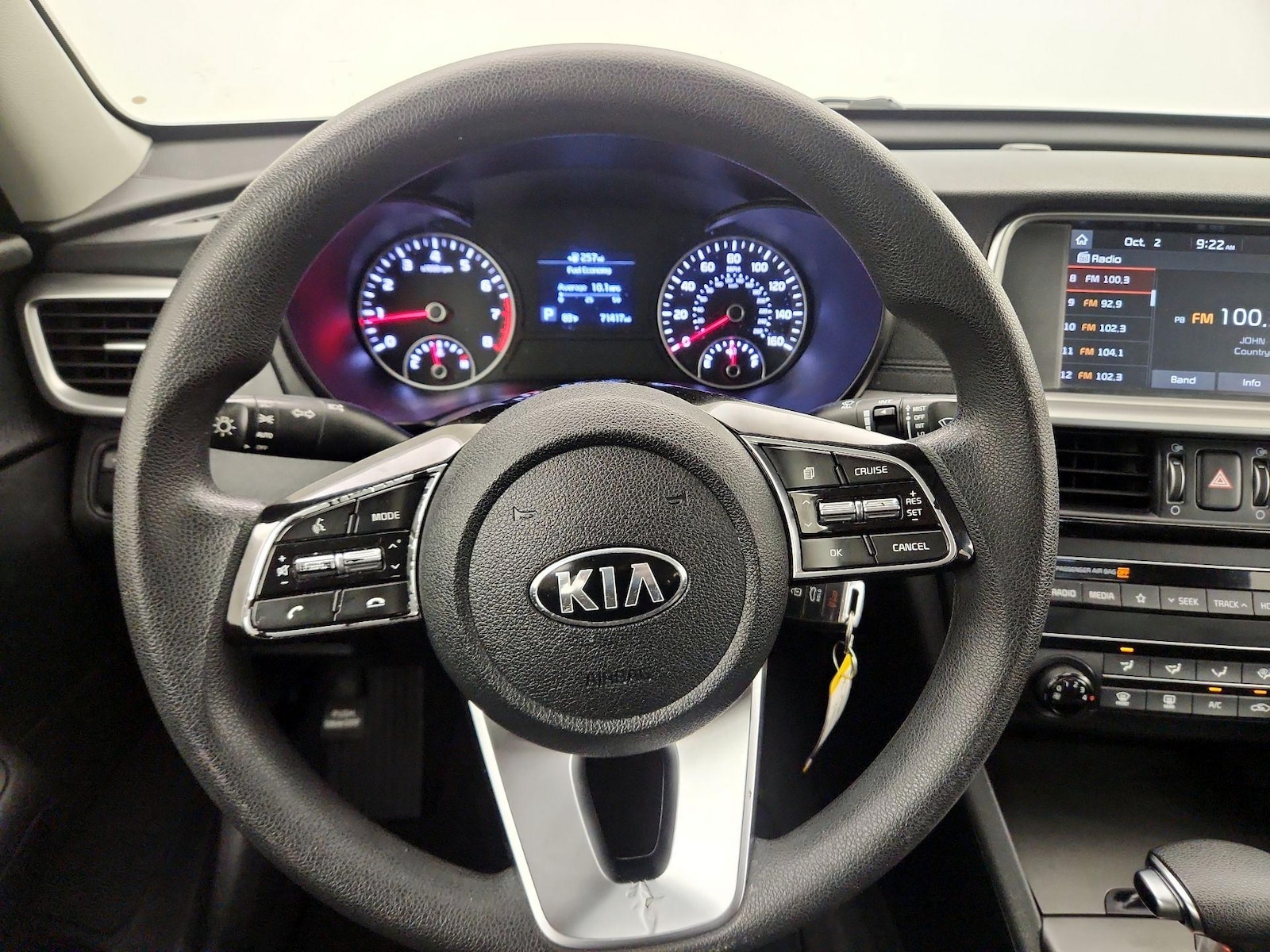 2020 Kia Optima LX - Photo 11