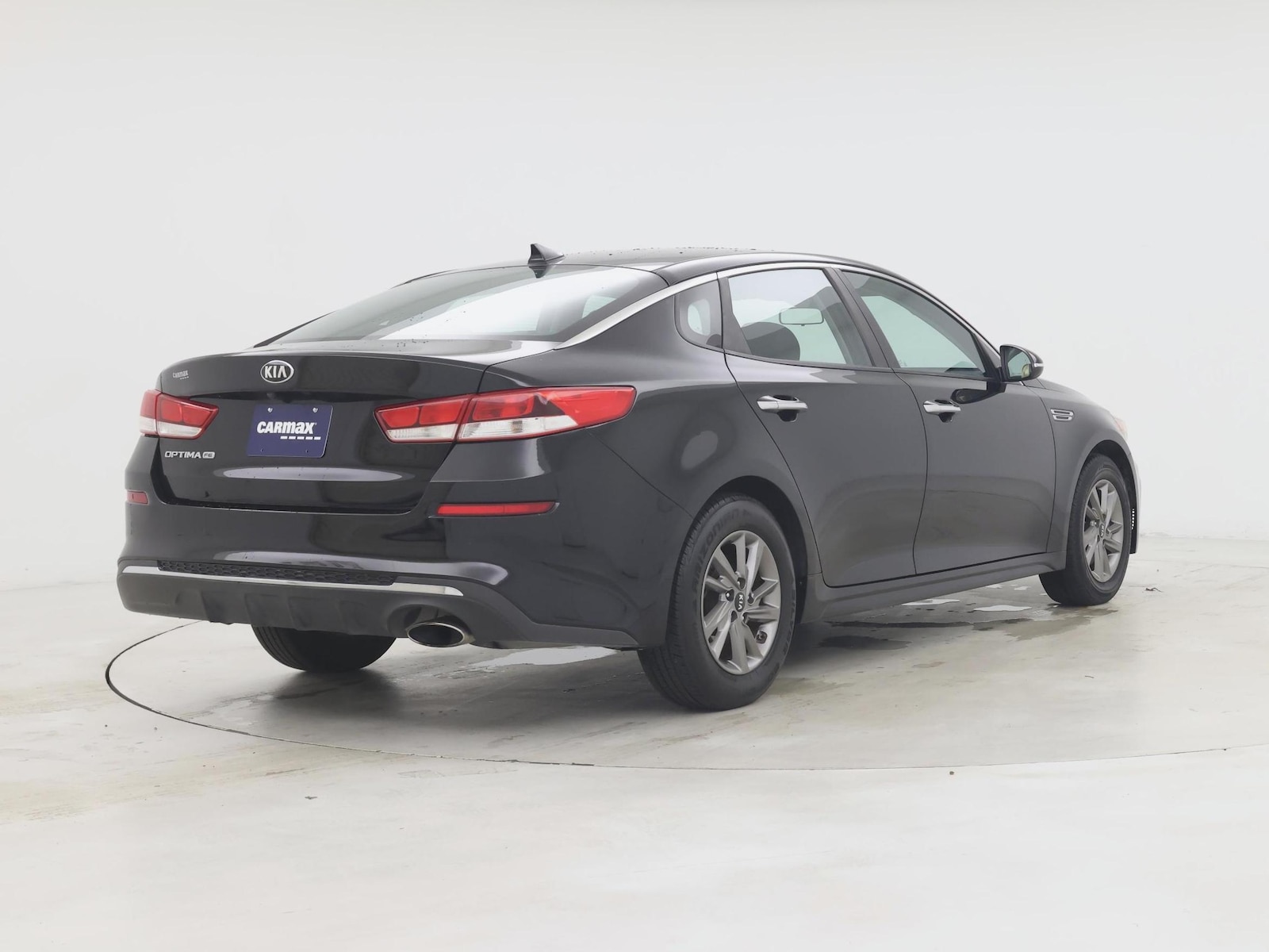 2020 Kia Optima LX - Photo 9
