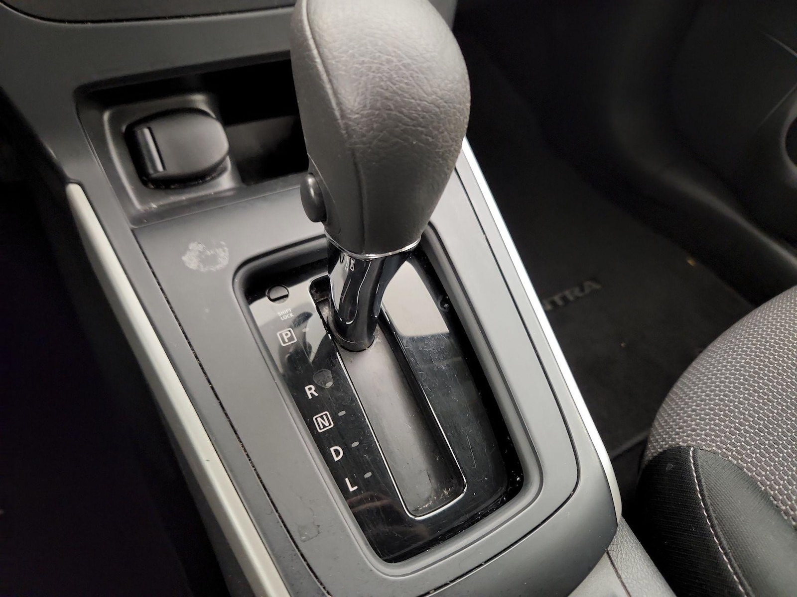 2019 Nissan Sentra S - Photo 18
