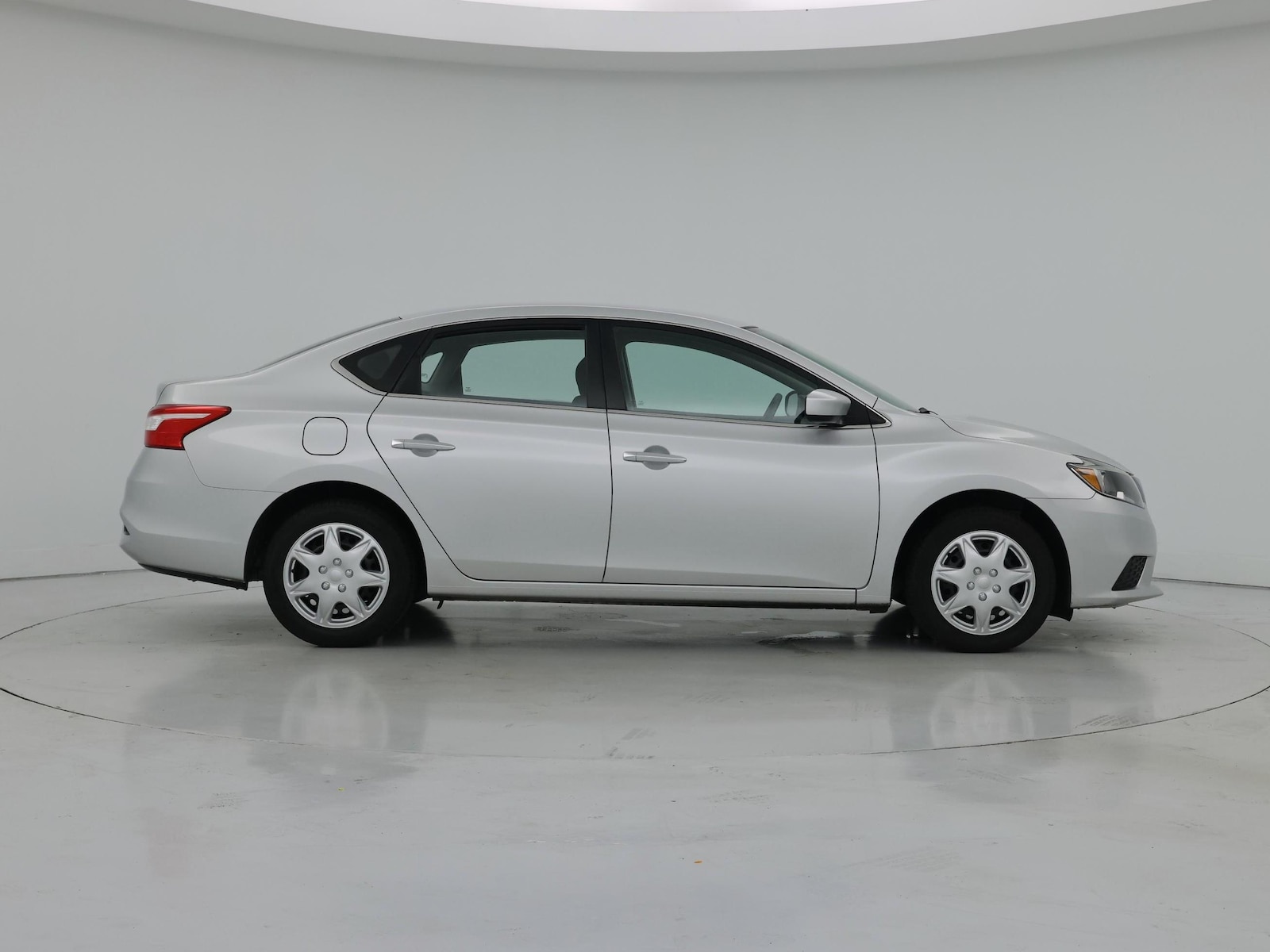 2019 Nissan Sentra S - Photo 8
