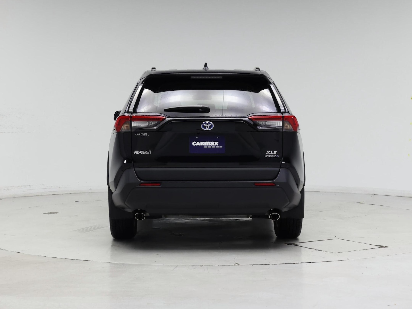 2024 Toyota RAV4 XLE - Photo 7