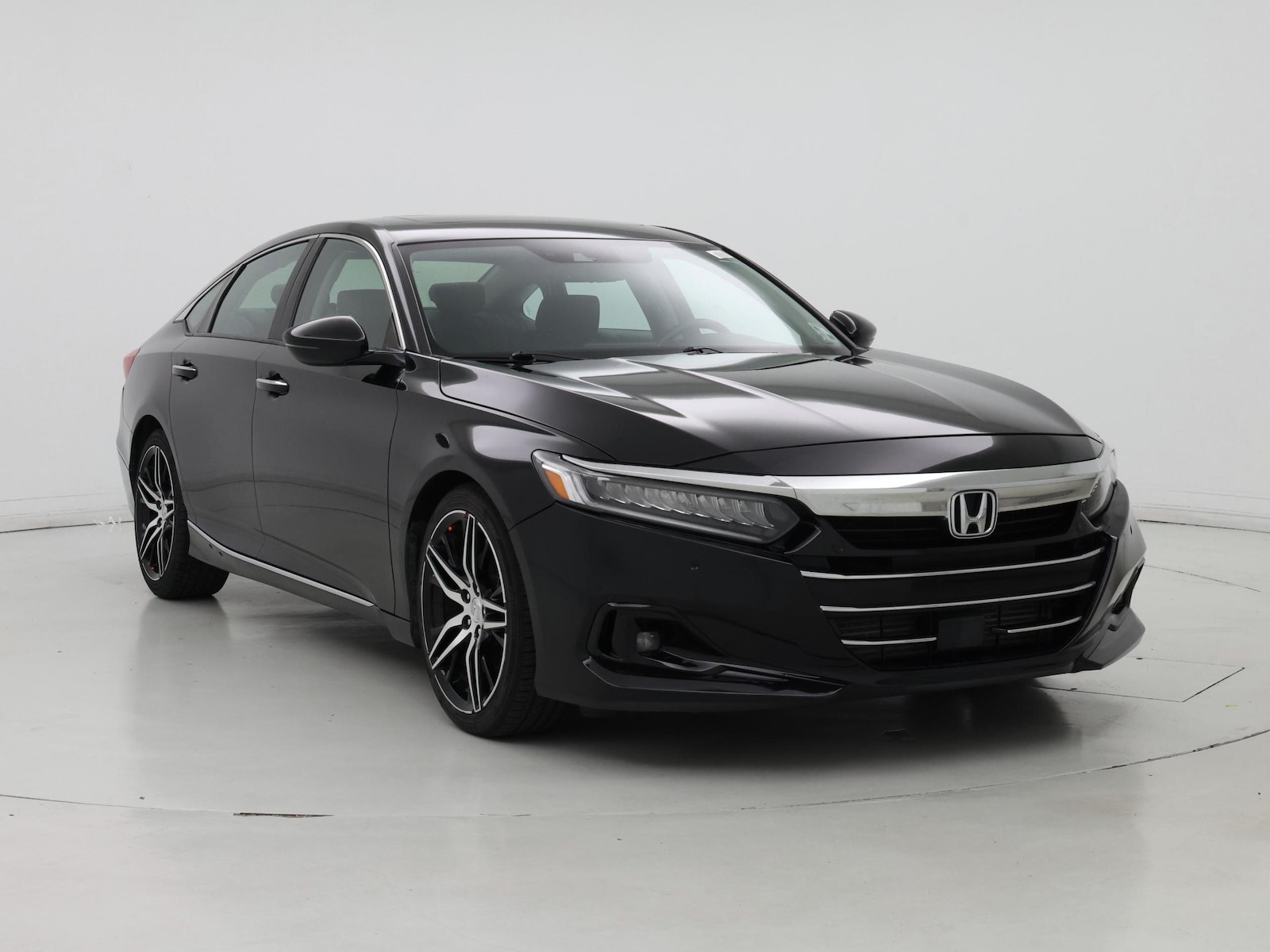 2021 Honda Accord Touring - Photo 2