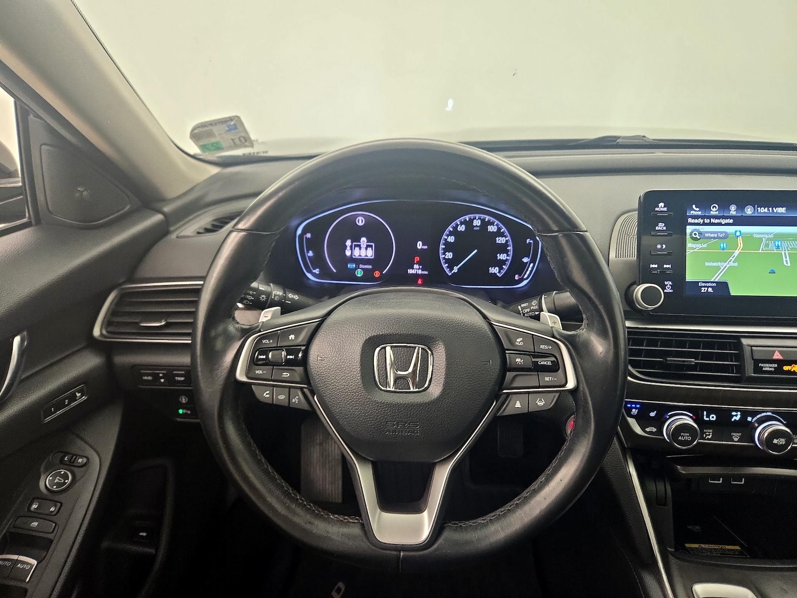 2021 Honda Accord Touring - Photo 11