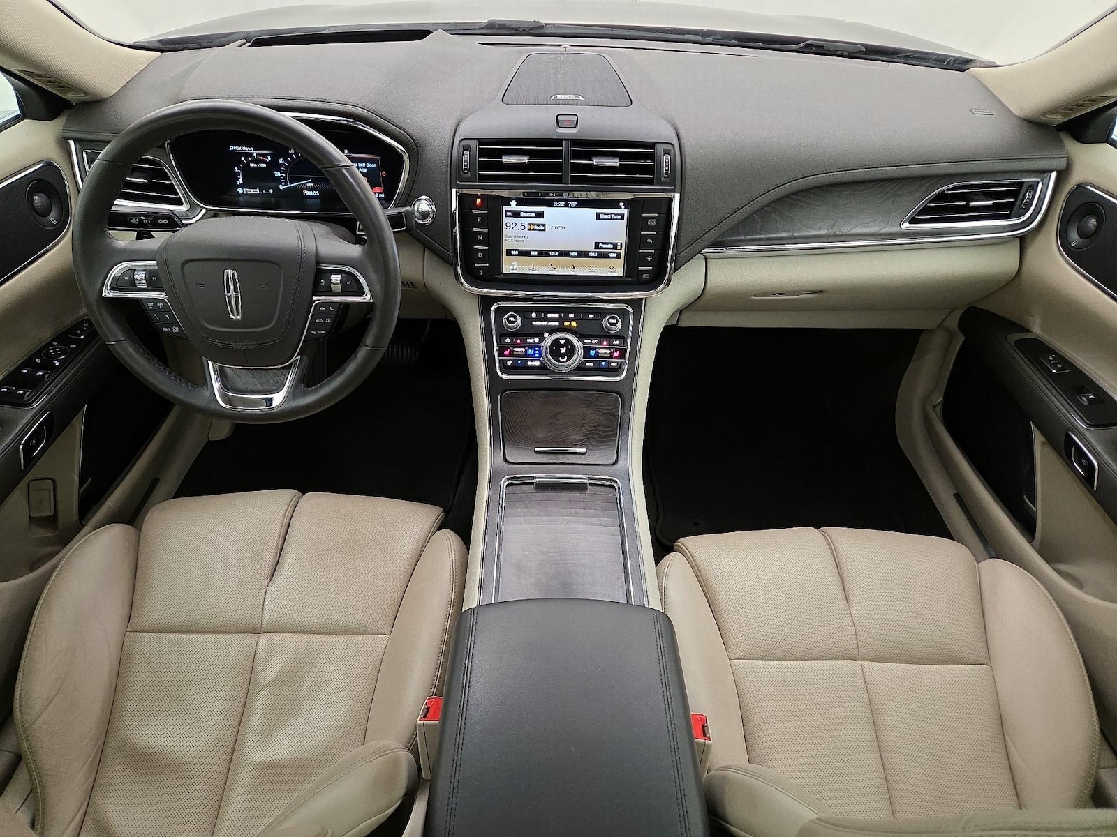 Apple CarPlay® & Android Auto™