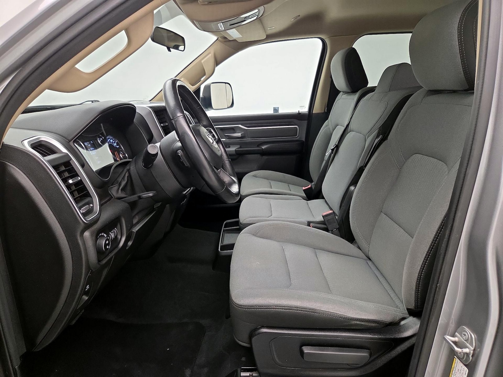Power Seat(s) & Side Airbags