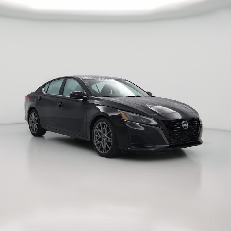 2023 Nissan Altima SR