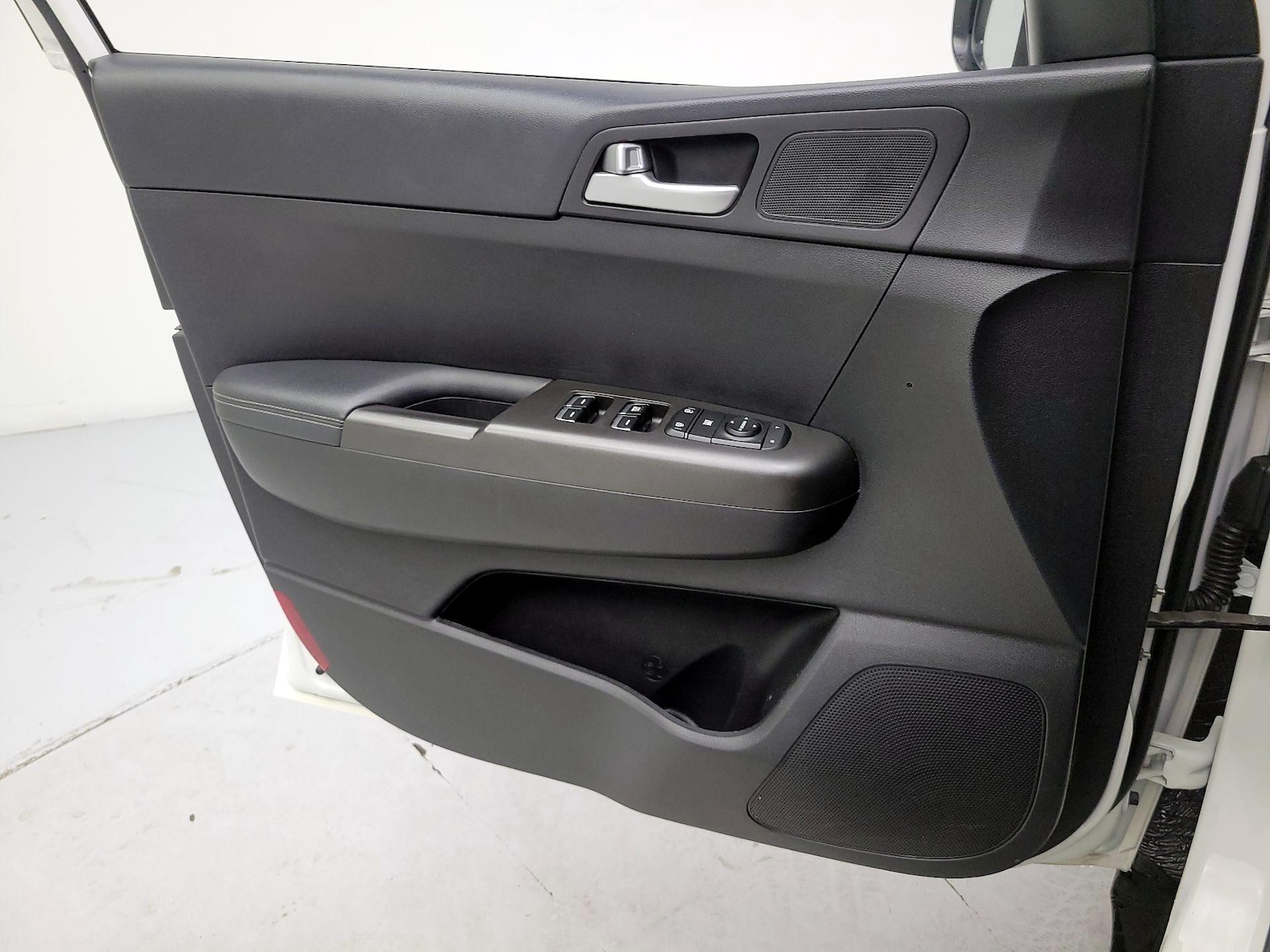 2022 Kia Sportage LX - Photo 13