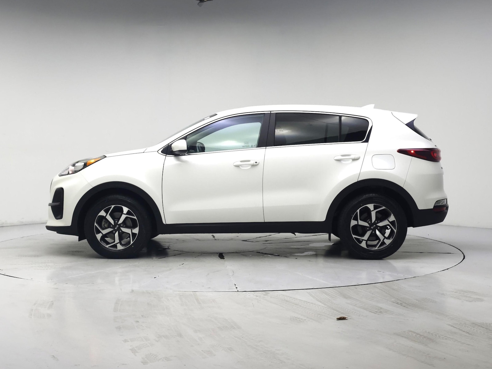 2022 Kia Sportage LX - Photo 4