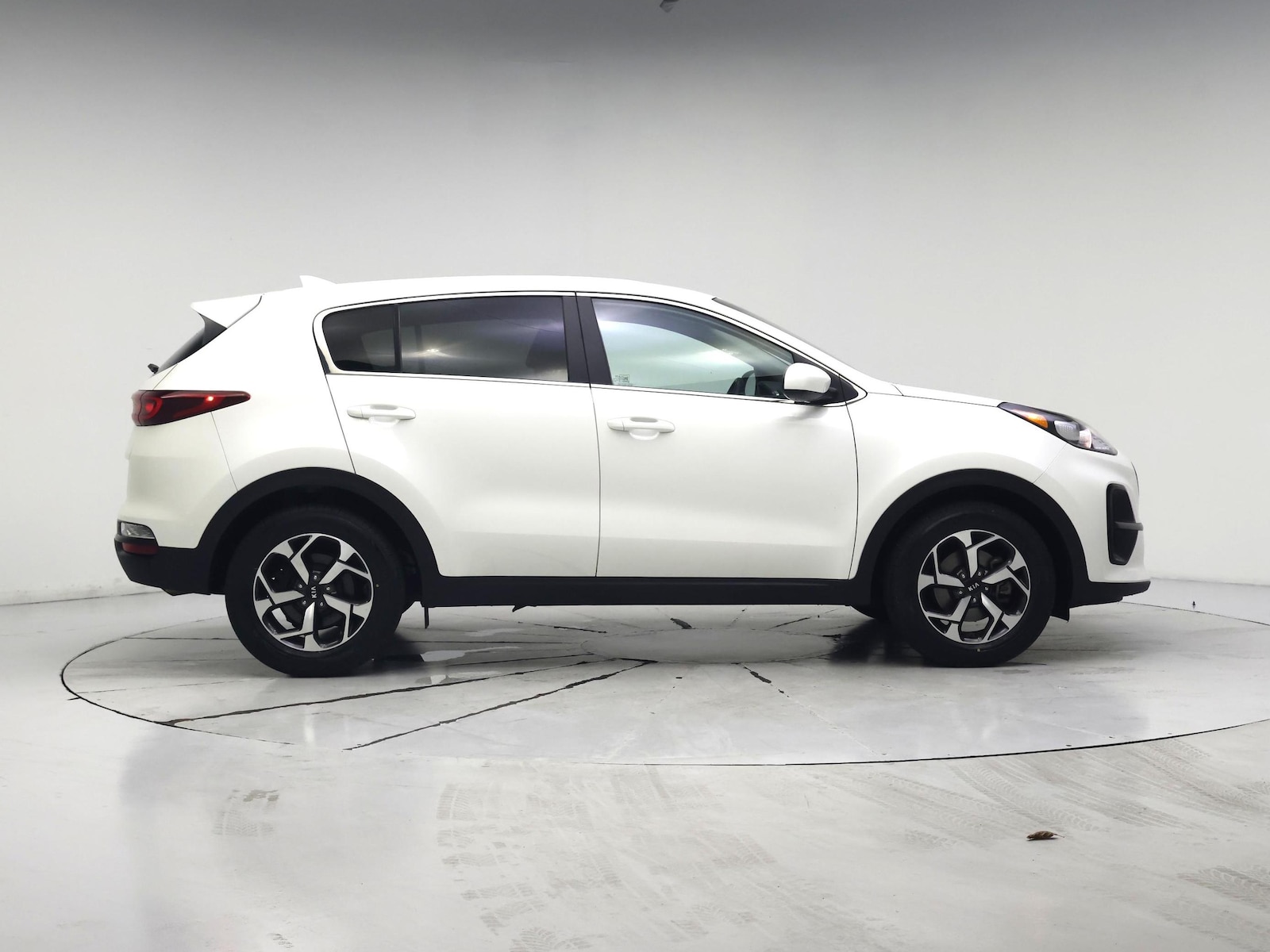 2022 Kia Sportage LX - Photo 8