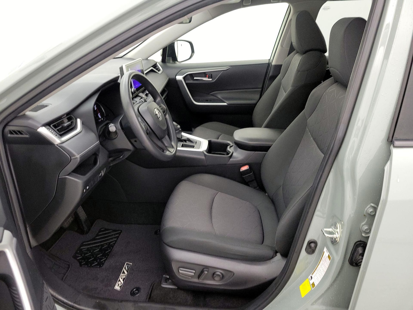 Power Seat(s) & Side Airbags