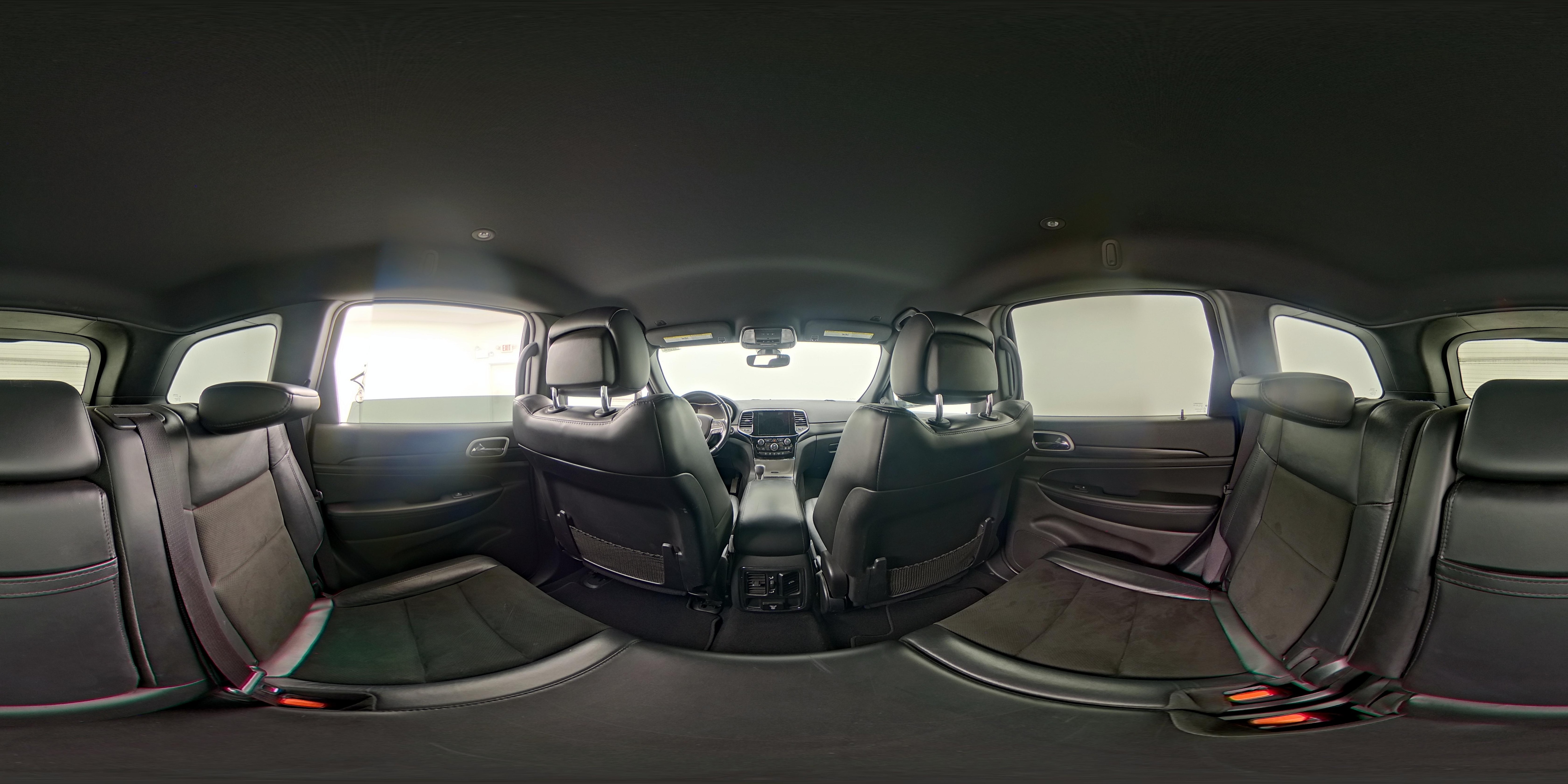 2019 Jeep Grand Cherokee Altitude - Photo 26