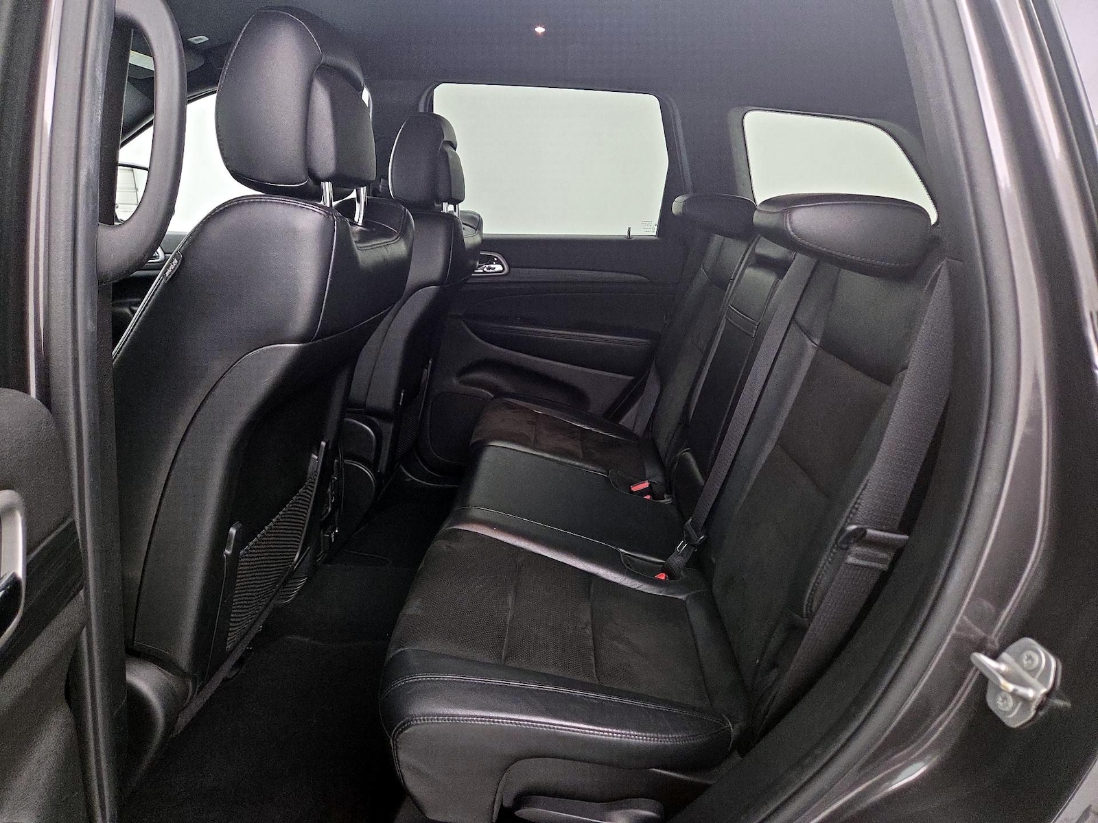 2019 Jeep Grand Cherokee Altitude - Photo 21
