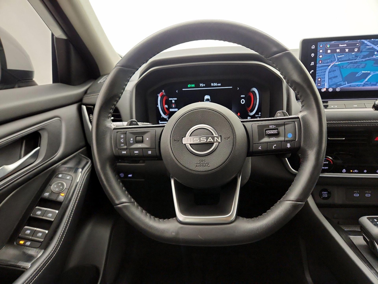 2024 Nissan Rogue SL - Photo 11
