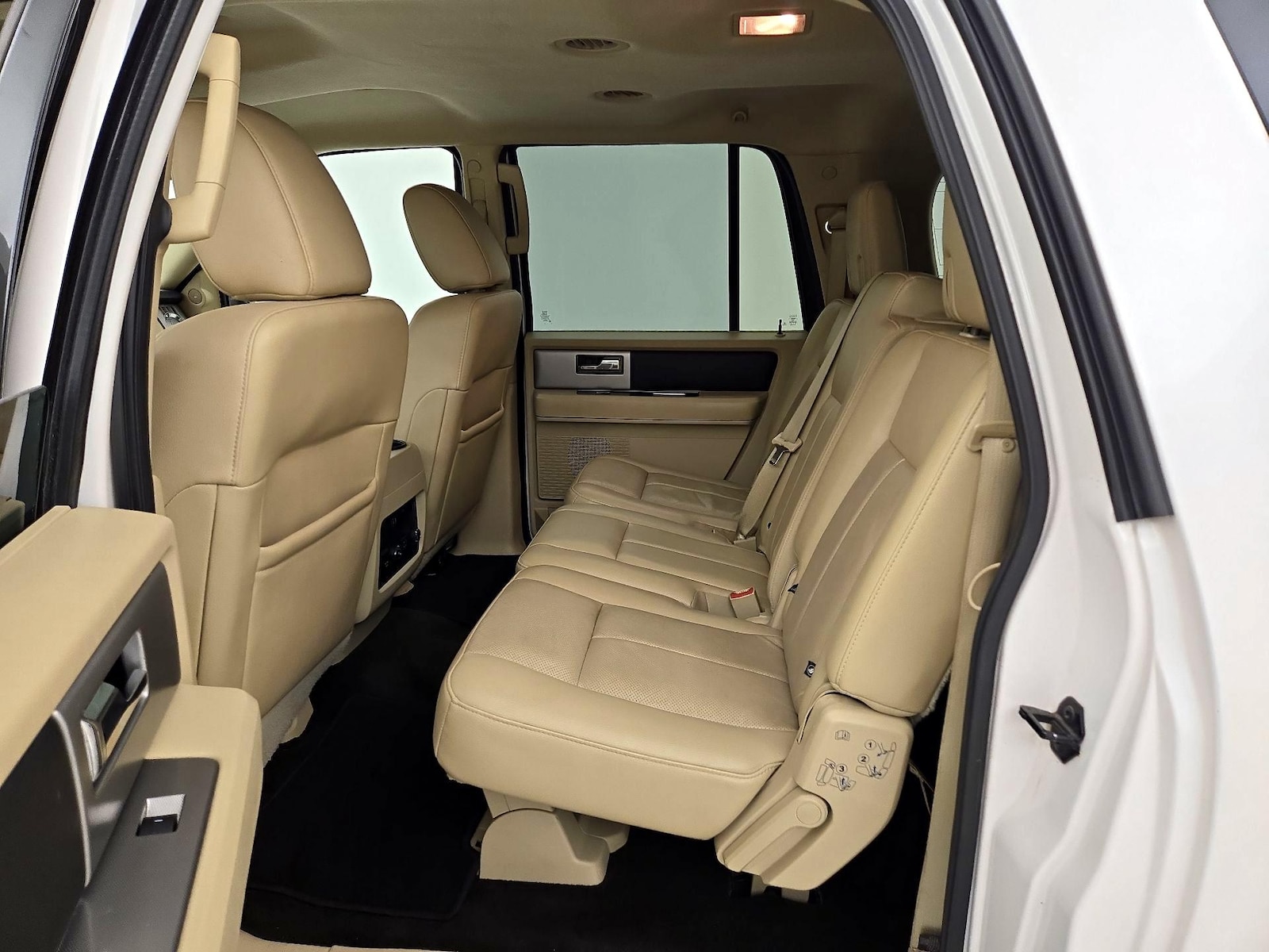 Rear Air Conditioning