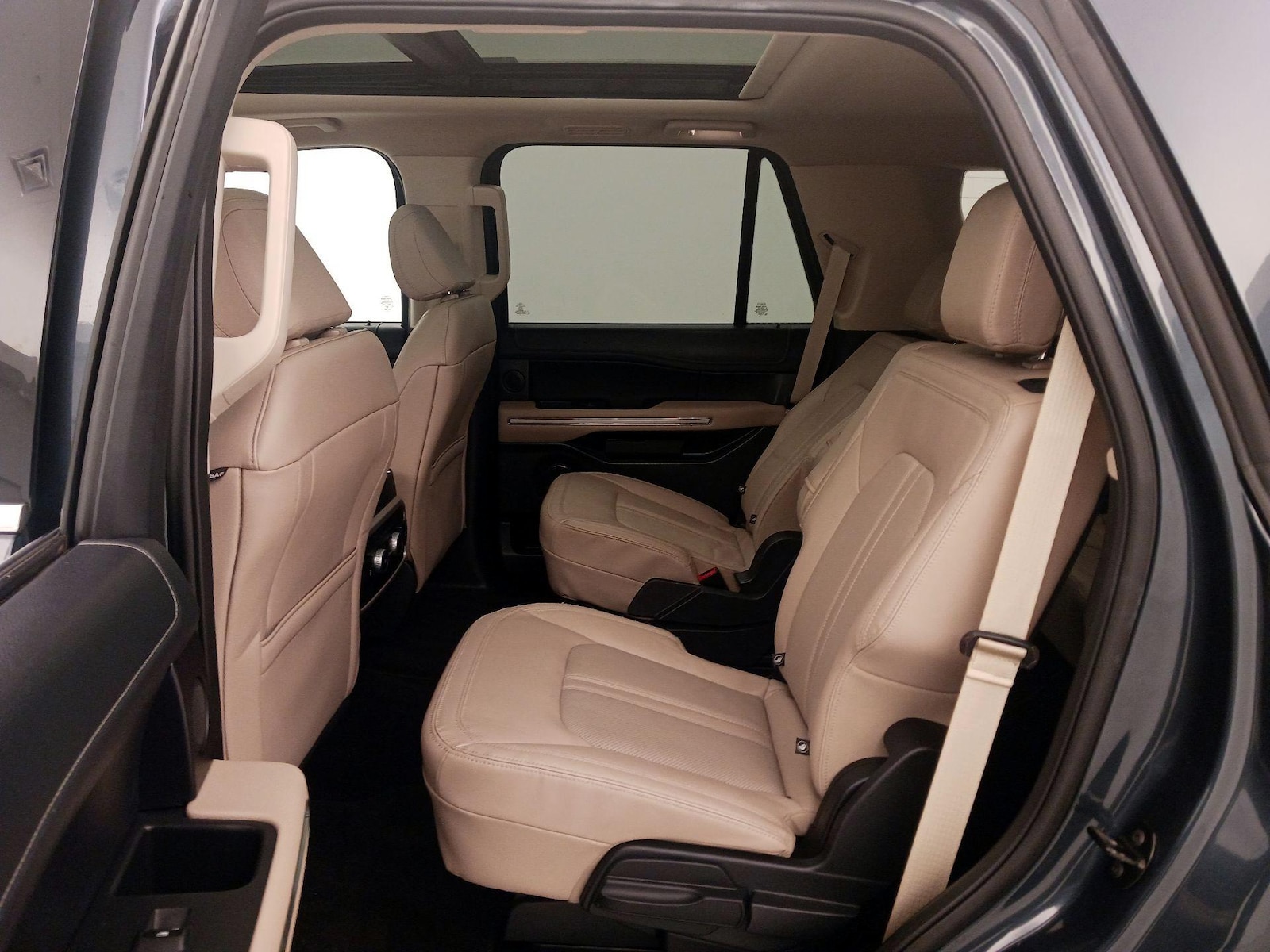 Rear Air Conditioning