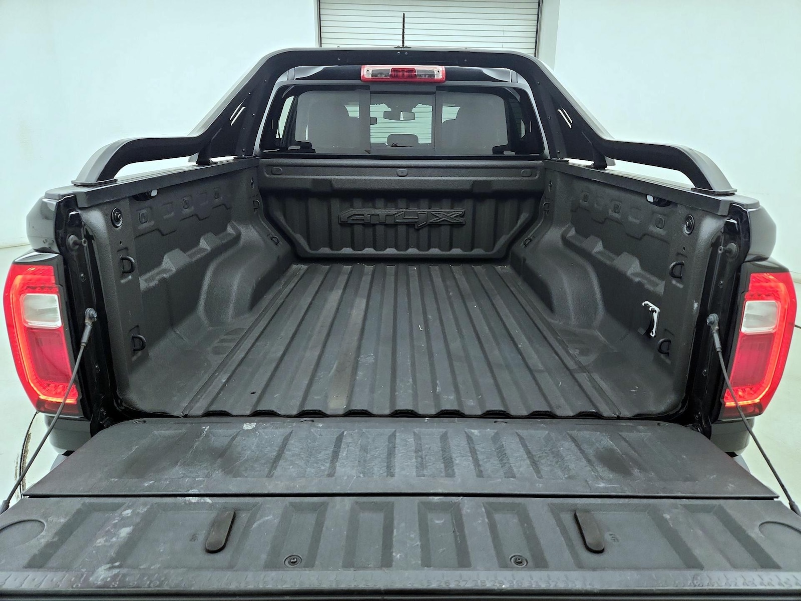 2024 GMC Canyon AT4X - Photo 20