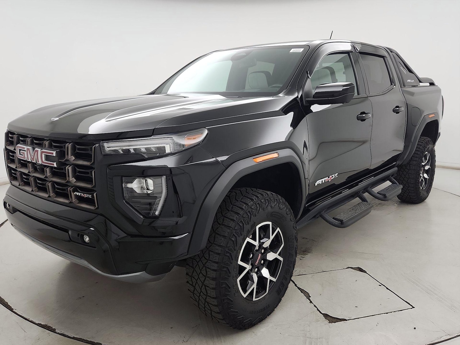 2024 GMC Canyon AT4X - Photo 3