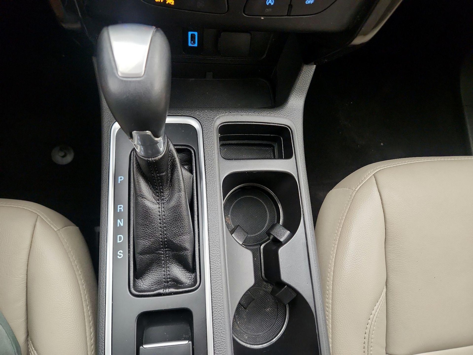 2017 Ford Escape Titanium - Photo 19