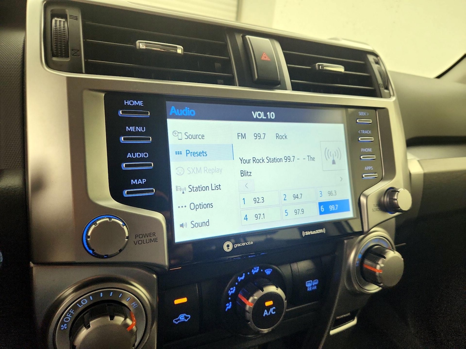 2024 Toyota 4Runner SR5 - Photo 14