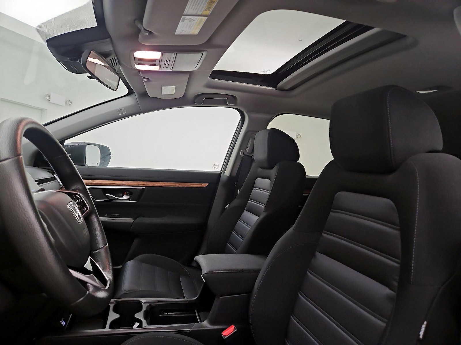 Sunroof(s) & Overhead Airbags
